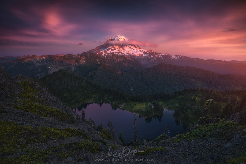 Grand view of Rainier