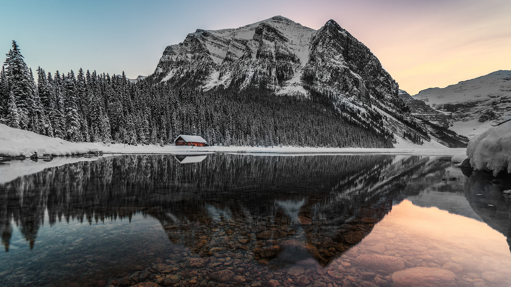Lake Louise Merry Christmas!