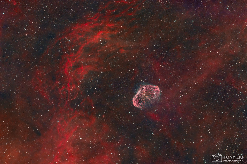 Crescent Nebula NGC 6888