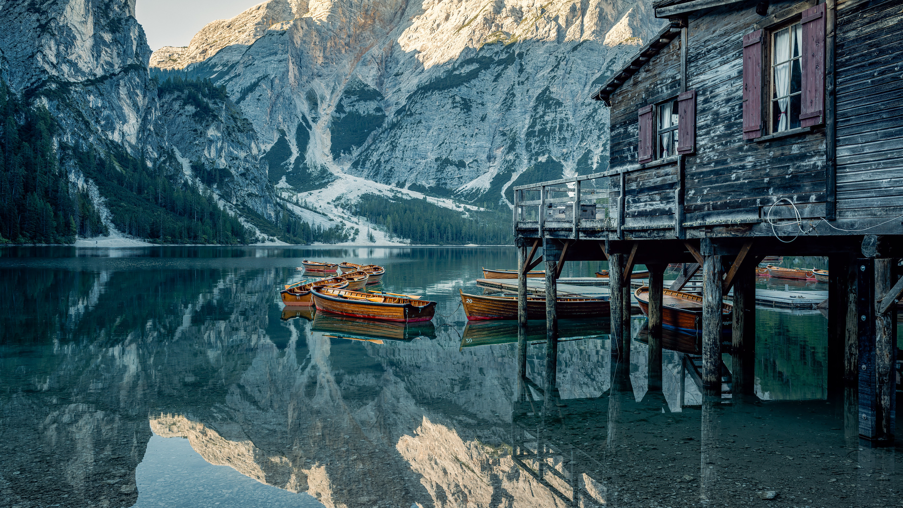 Photo series: Lake Braies (Pragser Wildsee) – Most Photographed Lake in the Dolomites