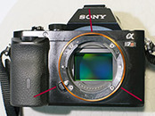 Roger at Lensrentals tested Sony A7R Light Leak
