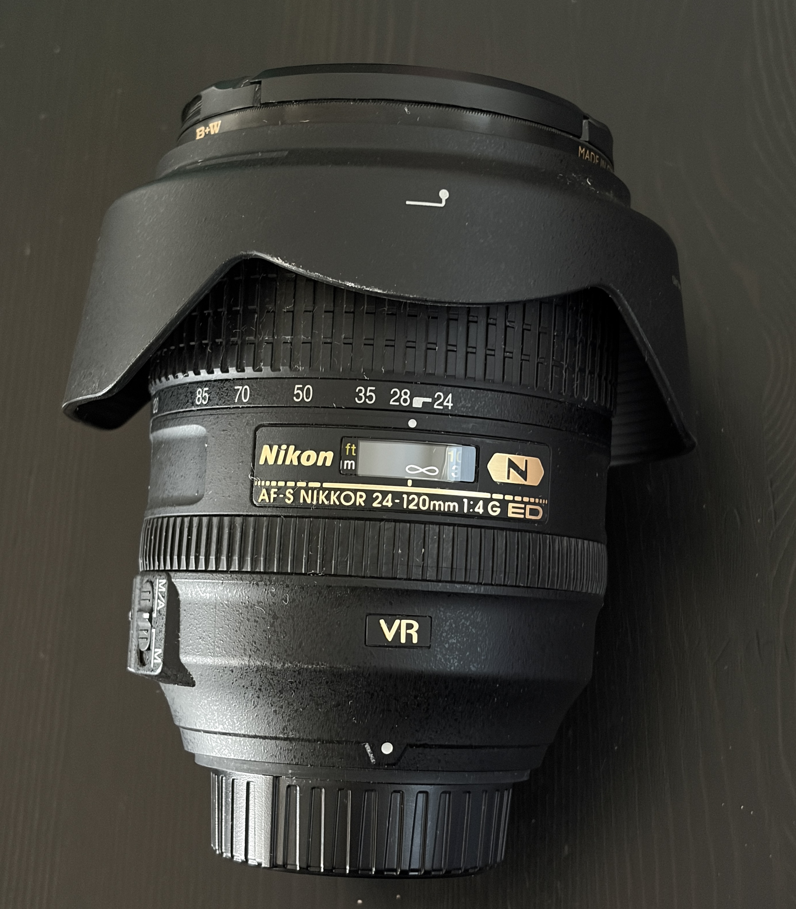 Nikon 24-120 f/4G w/B+W filter