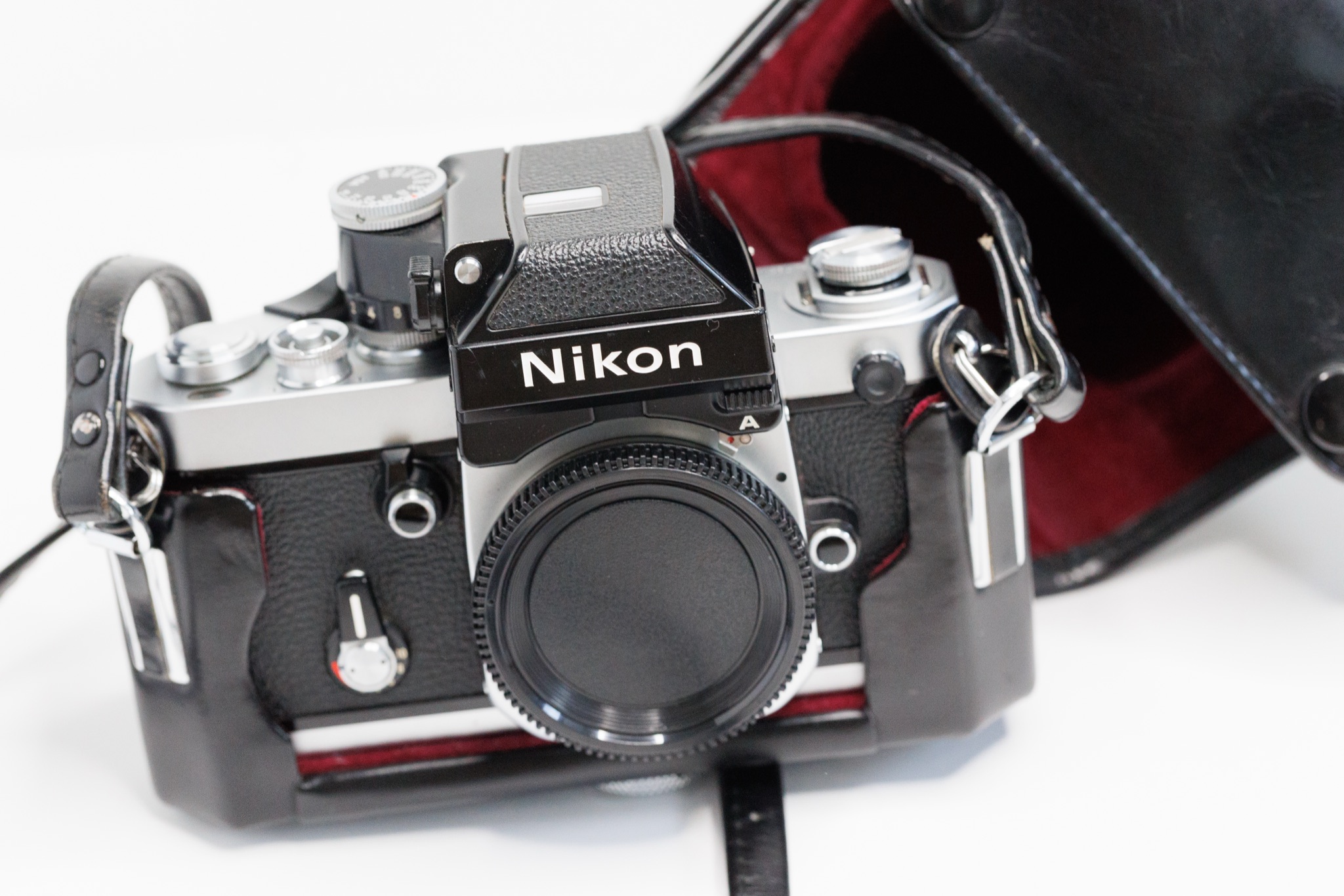 Nikon F2A - DP-11 Film Camera with case