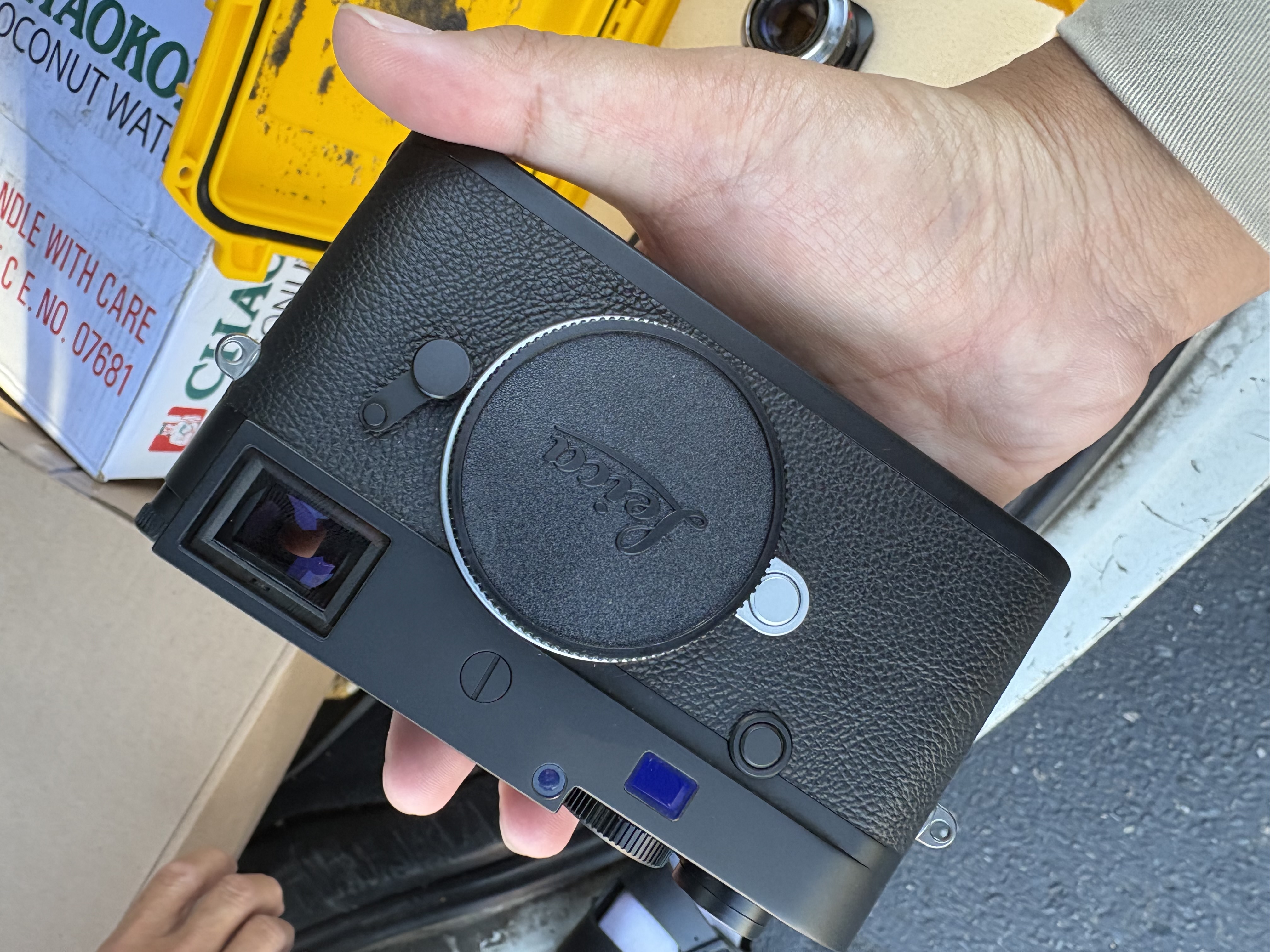 Leica M10 D like new excellent condition