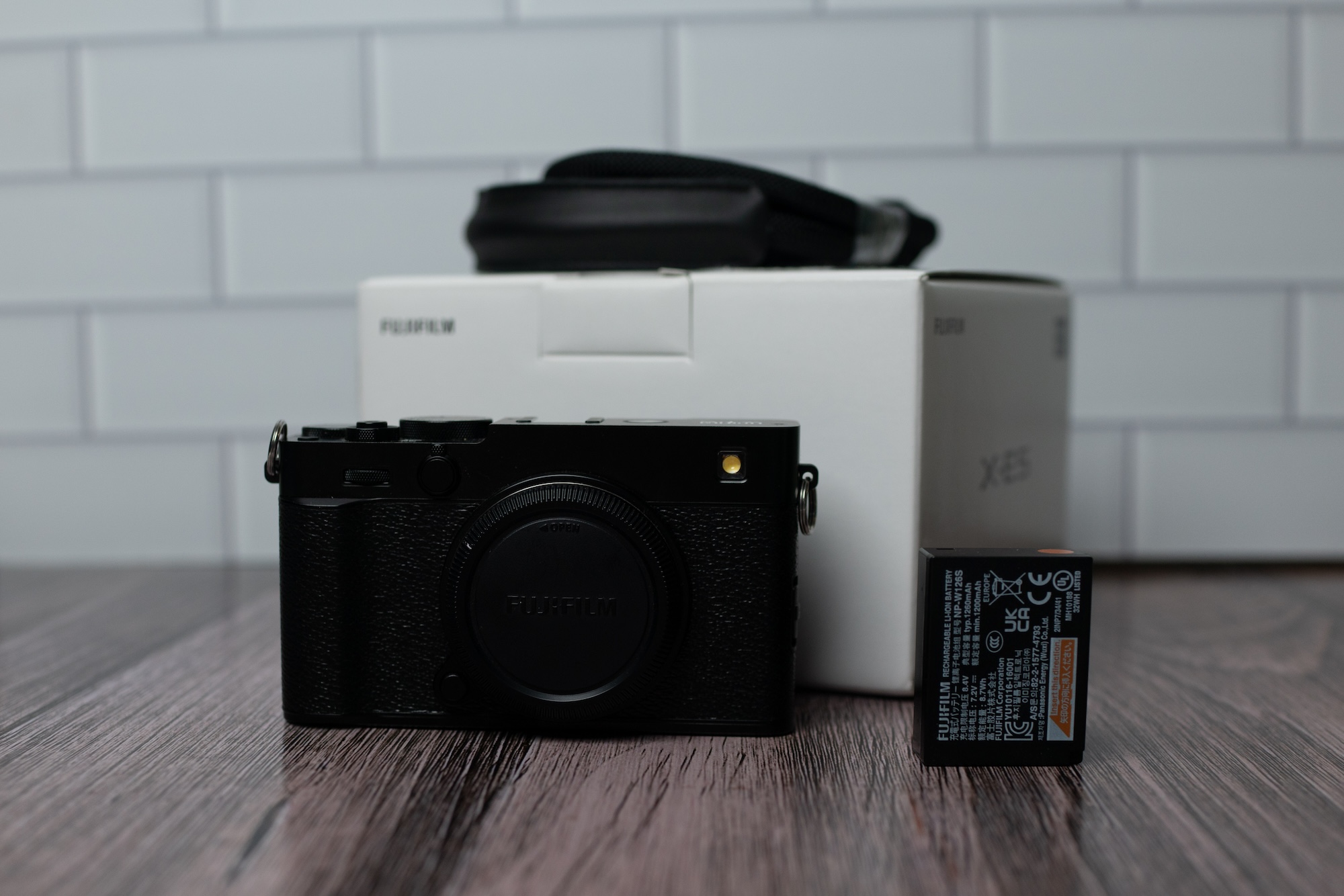 Fuji X-E5