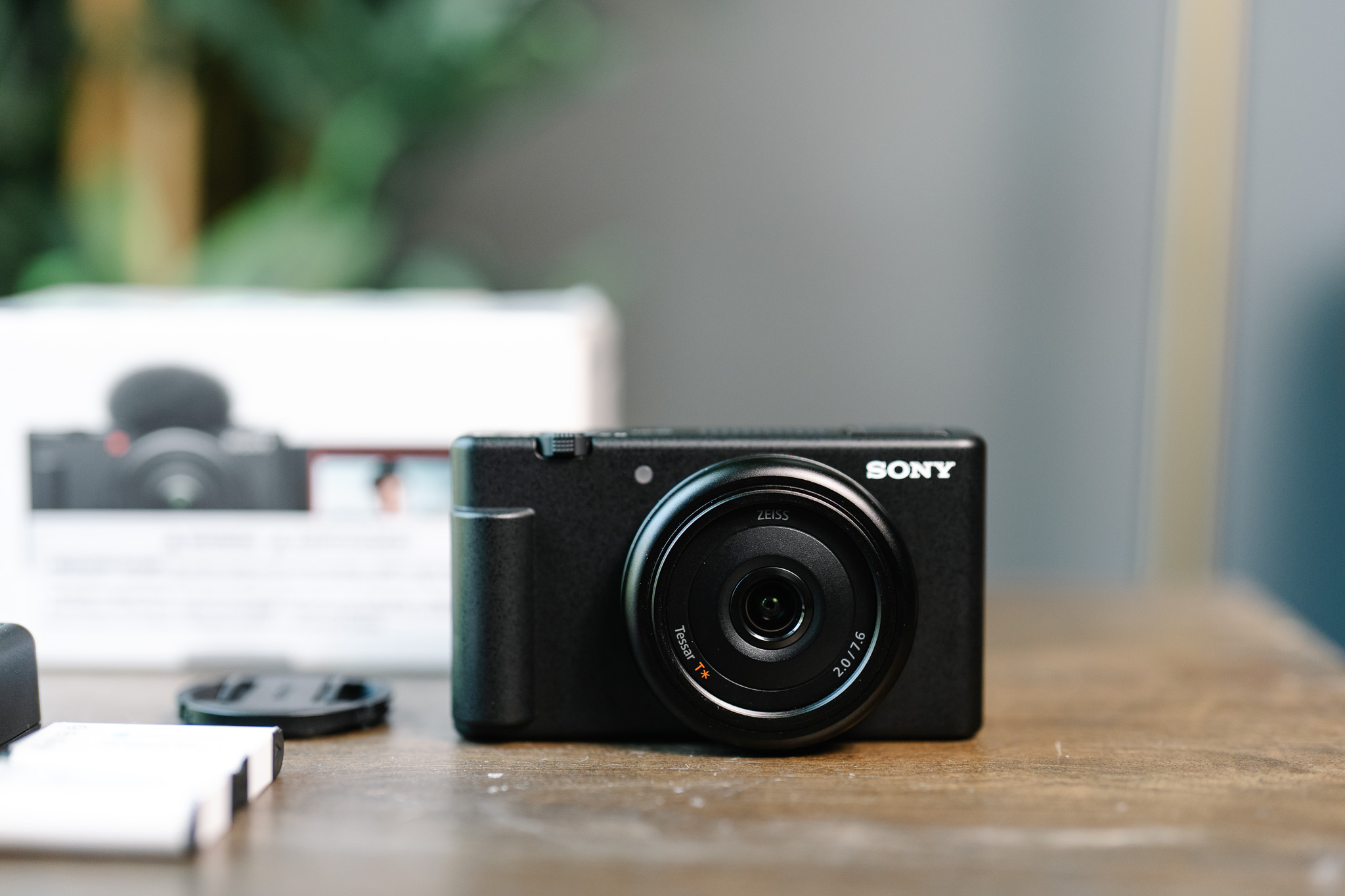 Sony ZV-1F (LNIB)