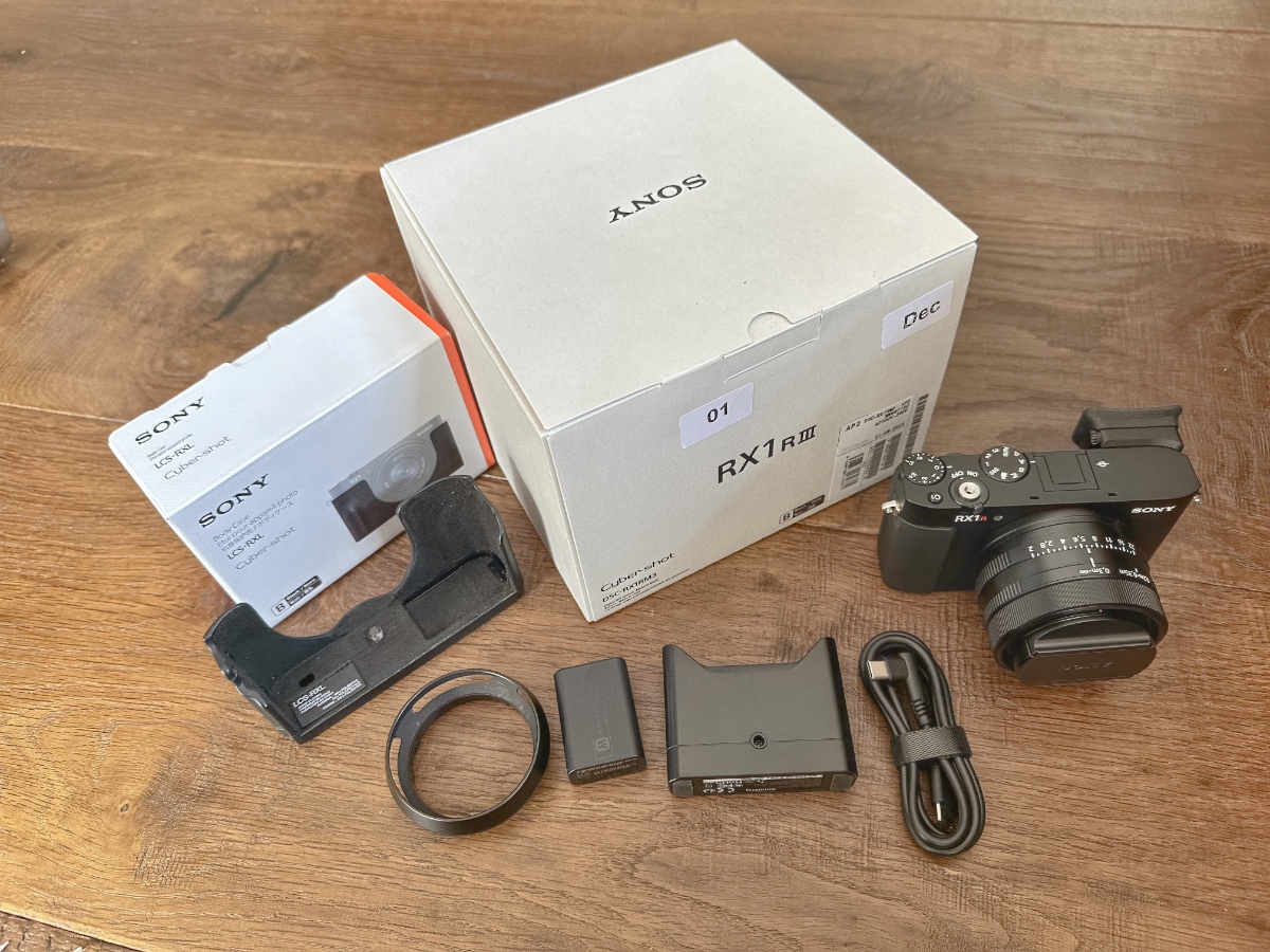 Withdrawn: my Sony RX1RIII for your Canon R5II + 35mm f/1.8 ST...