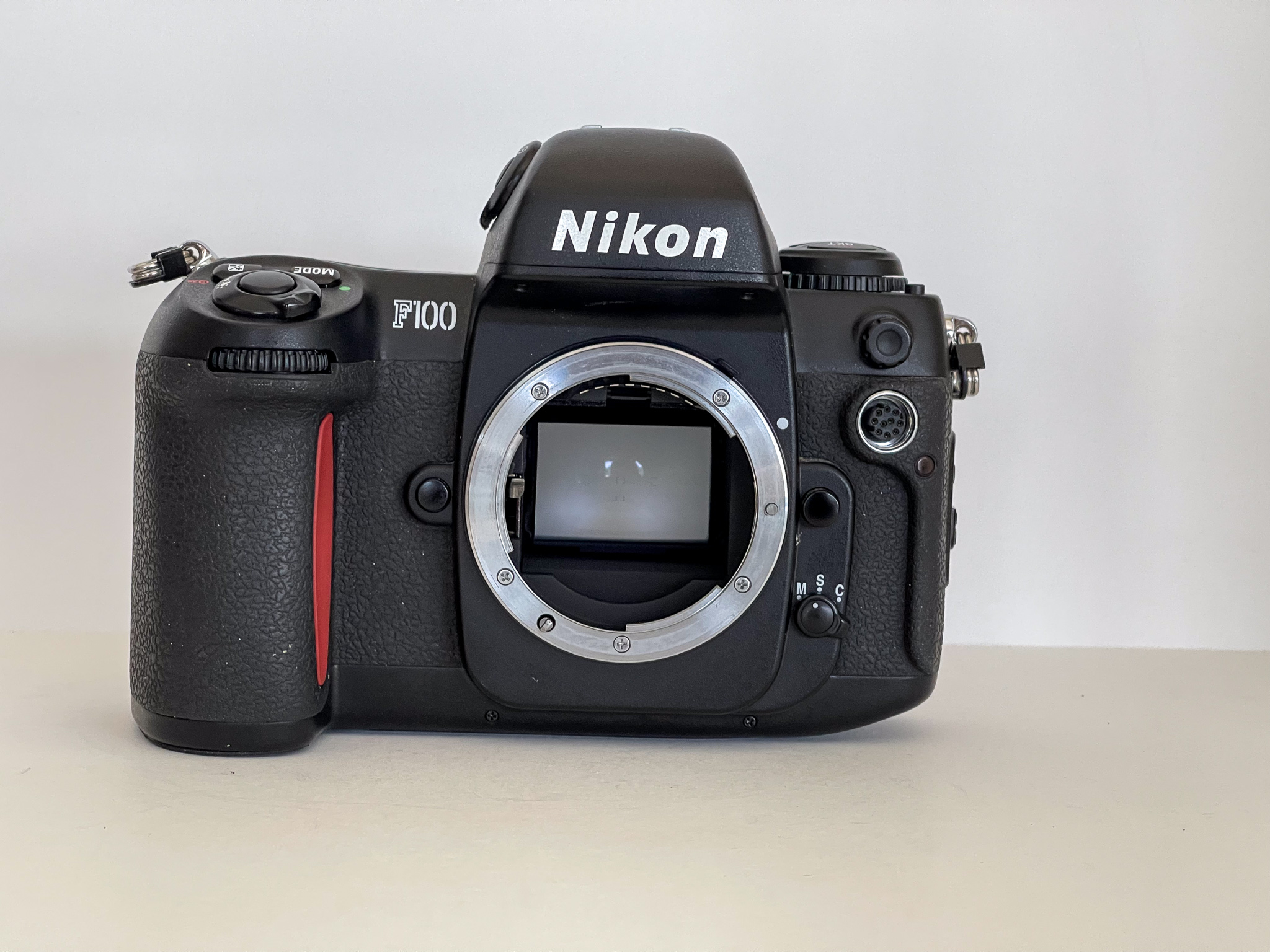 Sold: Nikon F100 - FM Forums