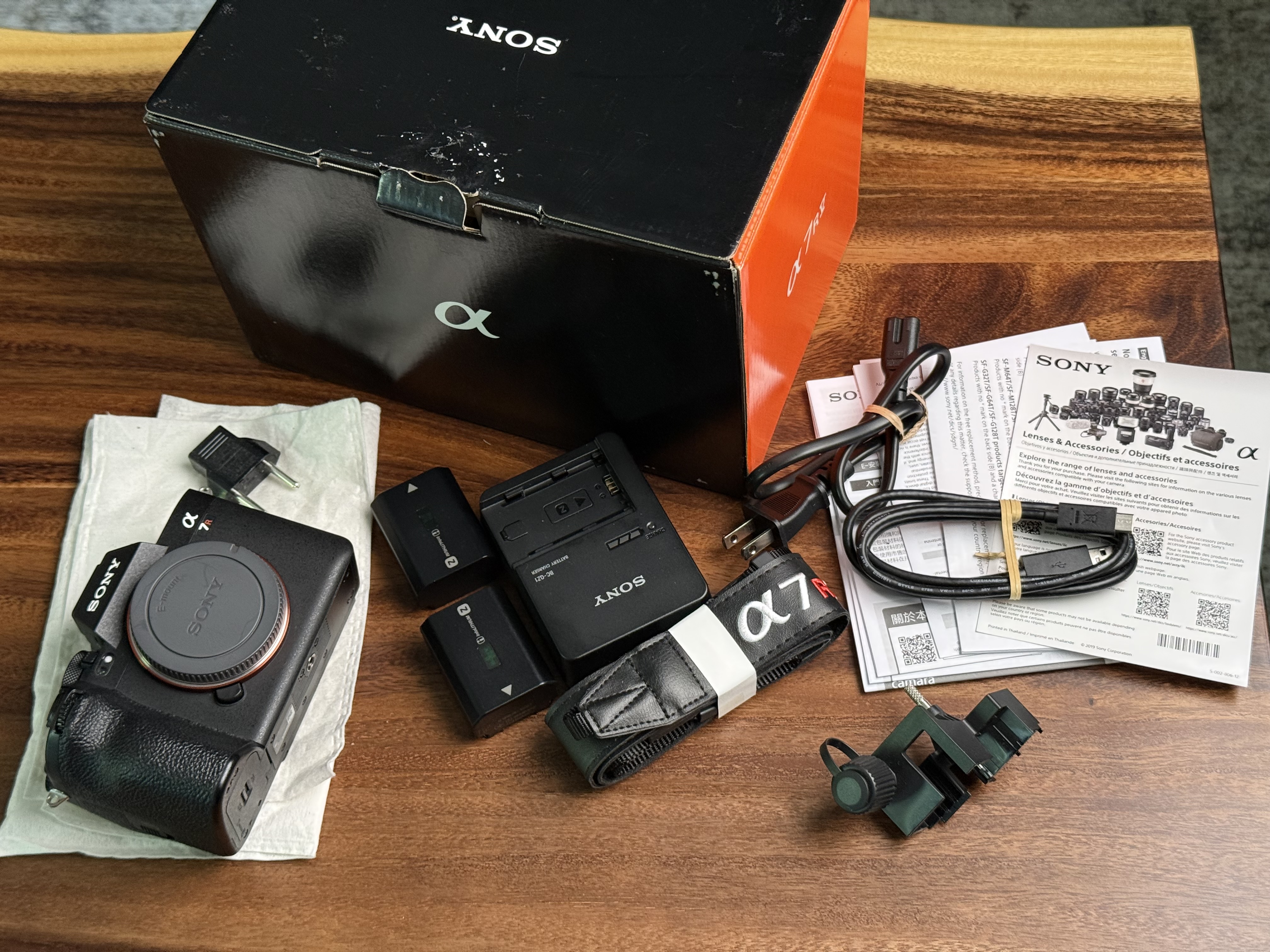 Sony A7RV (11k shutter)