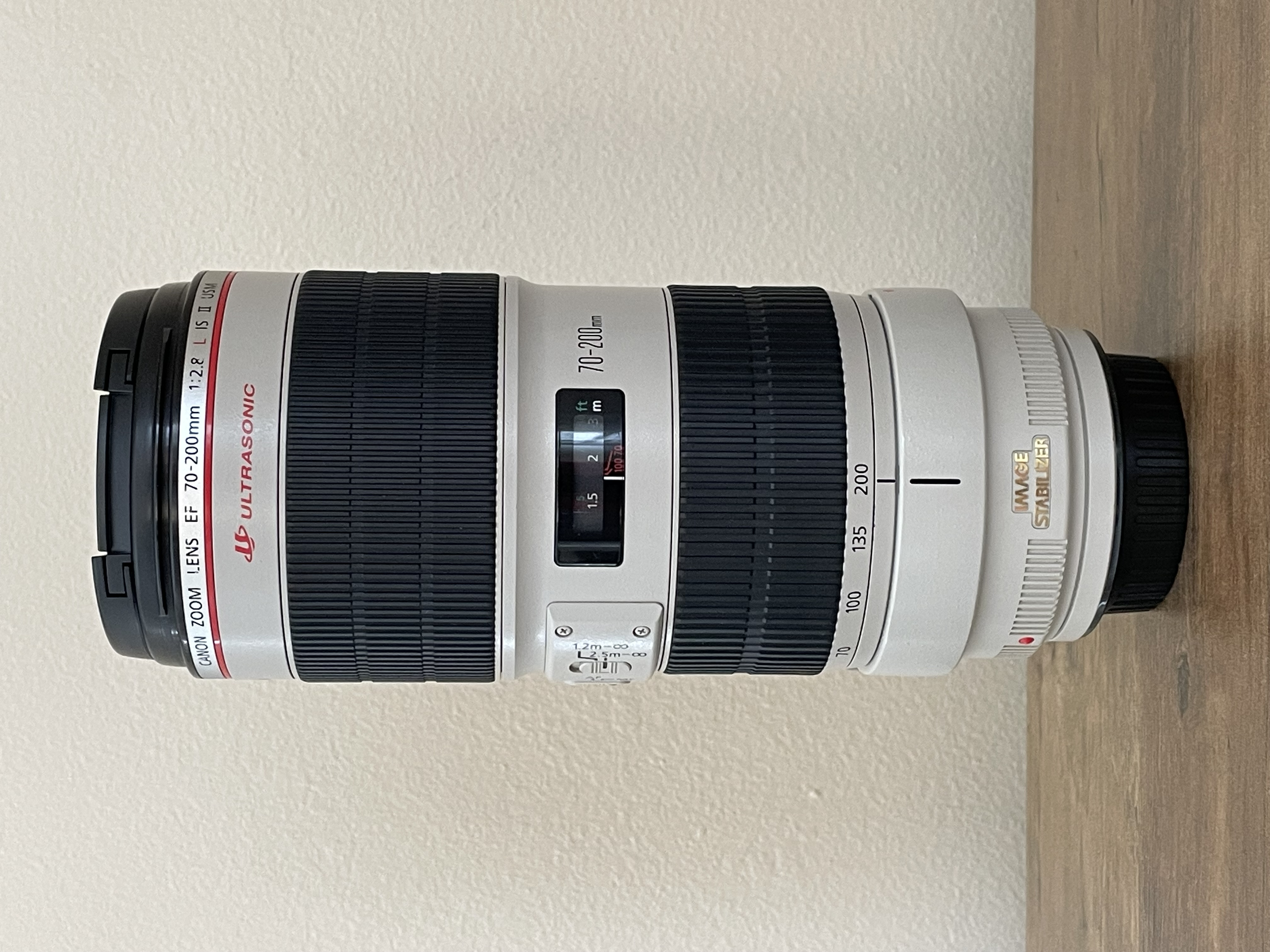 SoldCanon EF 70-200mm f/2.8L IS II USM w/ NEW Canon IS Unit