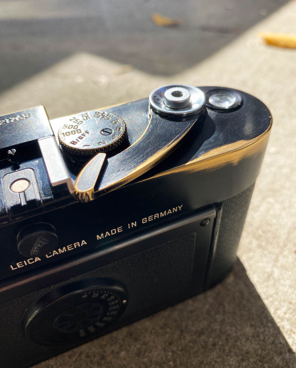 leica mp brassing