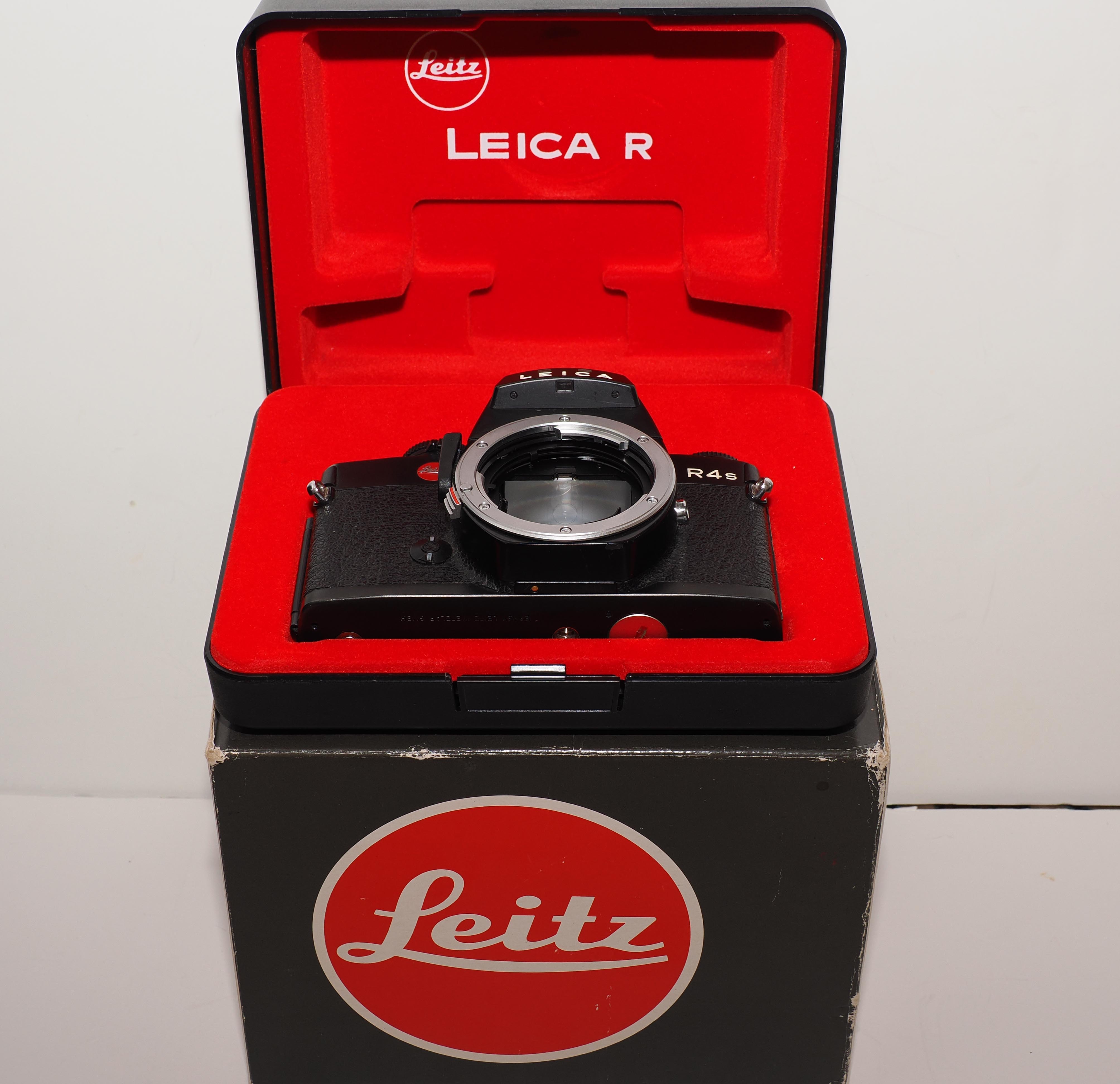 Leica R4s Body with original box