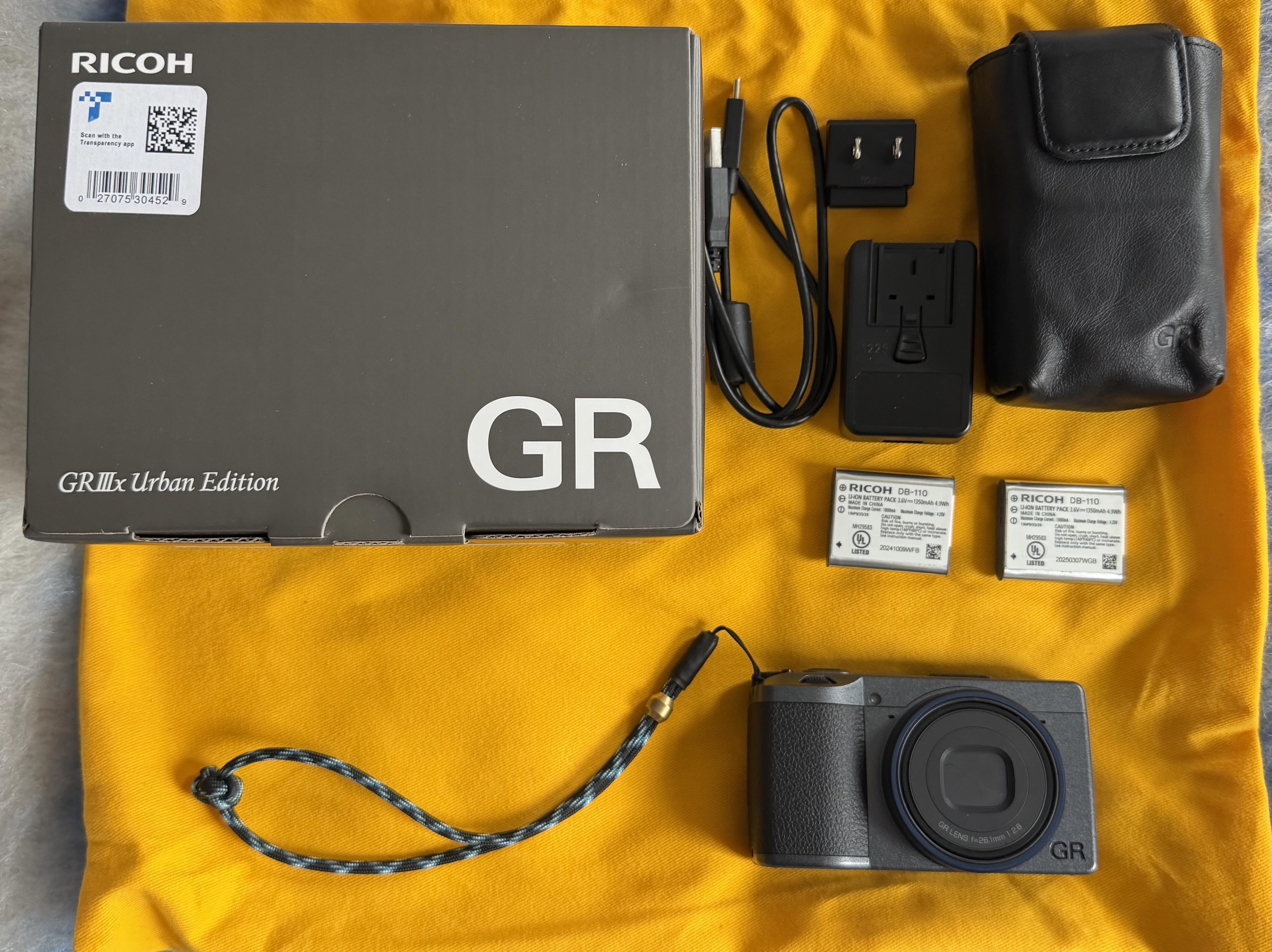 Ricoh GR IIIx Urban Edition + Extras