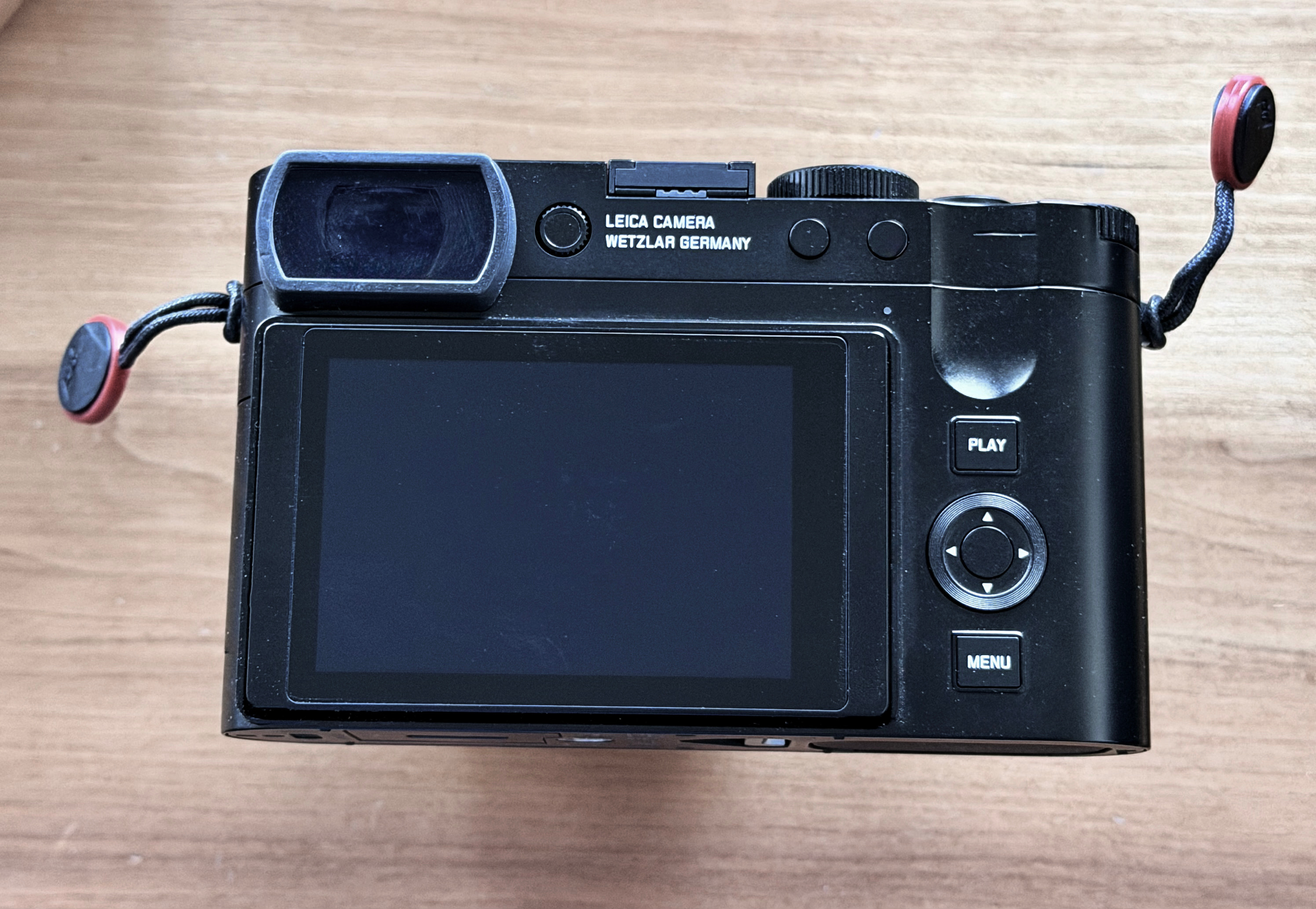 Leica Q3 43