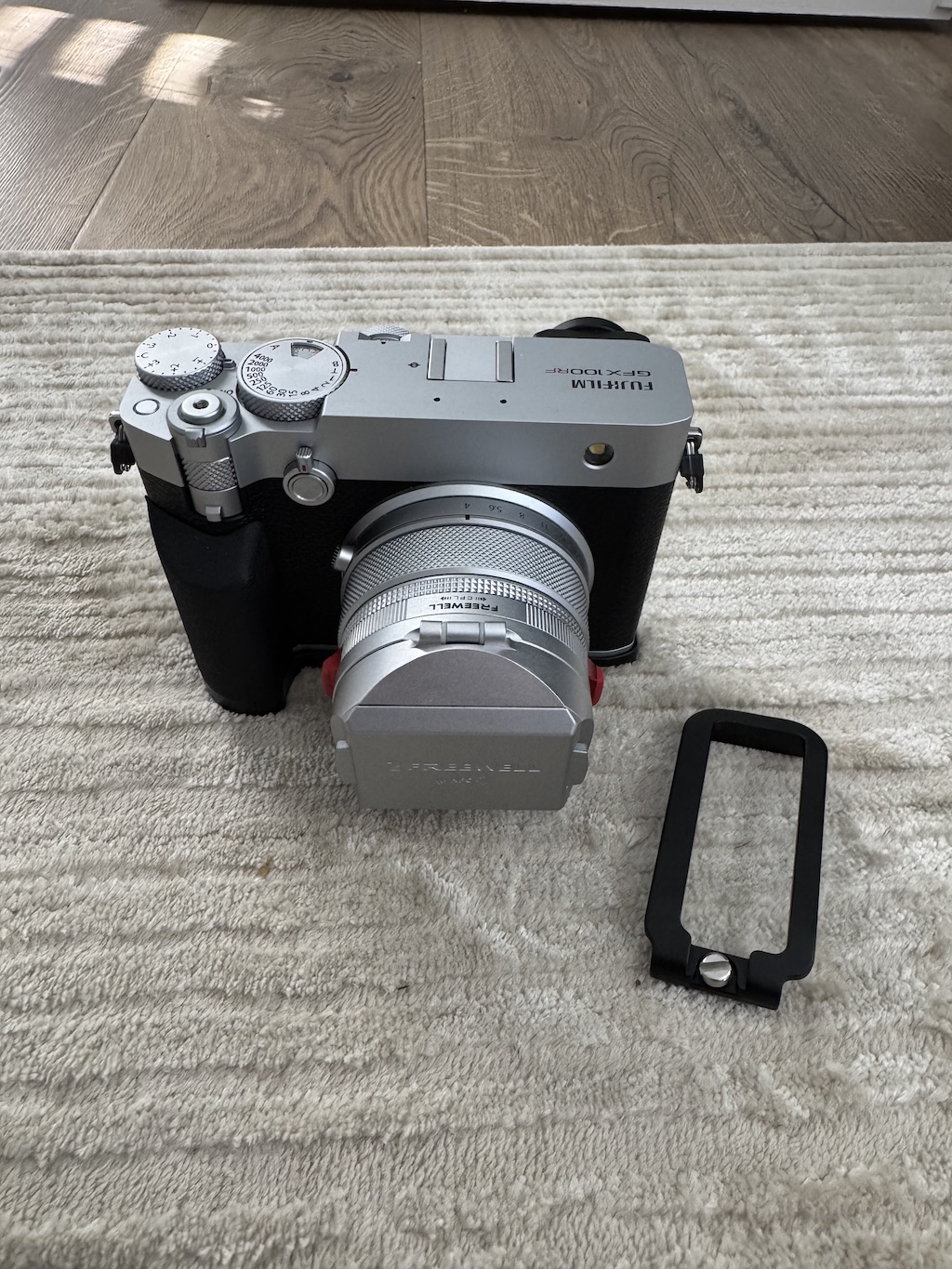 Fujifilm GFX100RF (Silver) + Accessories