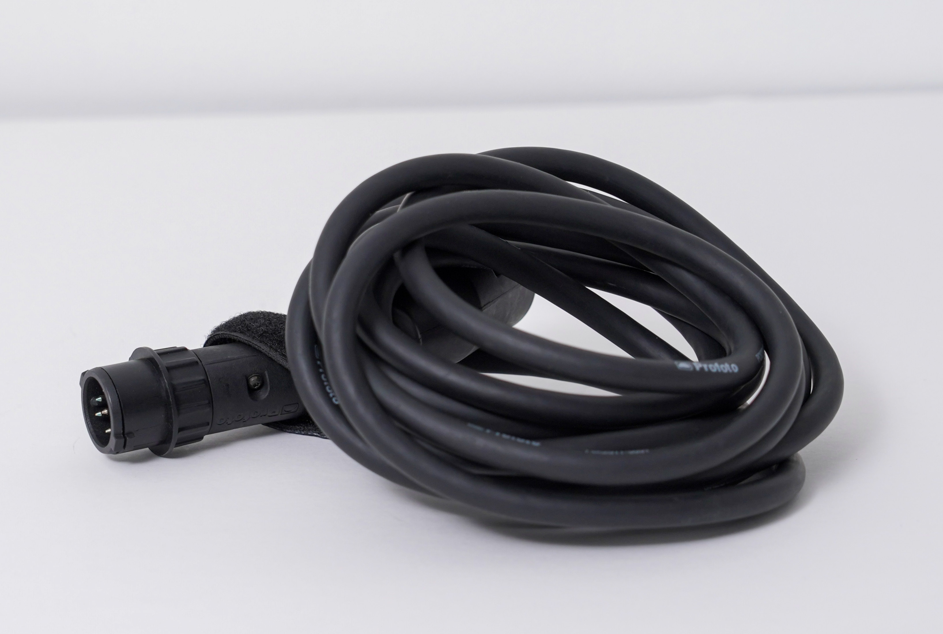 Sold: Profoto Extension Cable for B2 Air TTL Off-Camera Flash (9.8