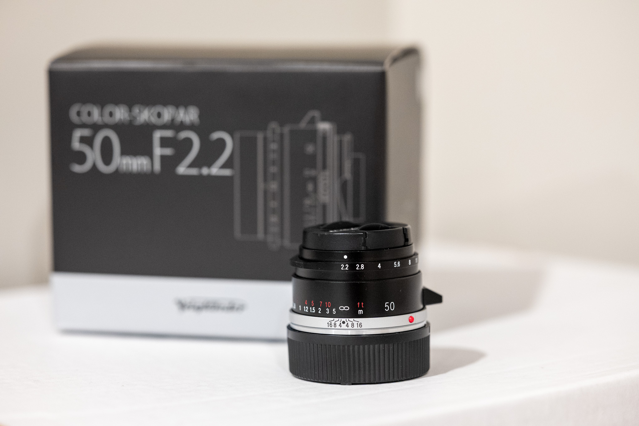 (or FT) Voigtlander 50mm f2.2 Color-Skopar VM - black - ...