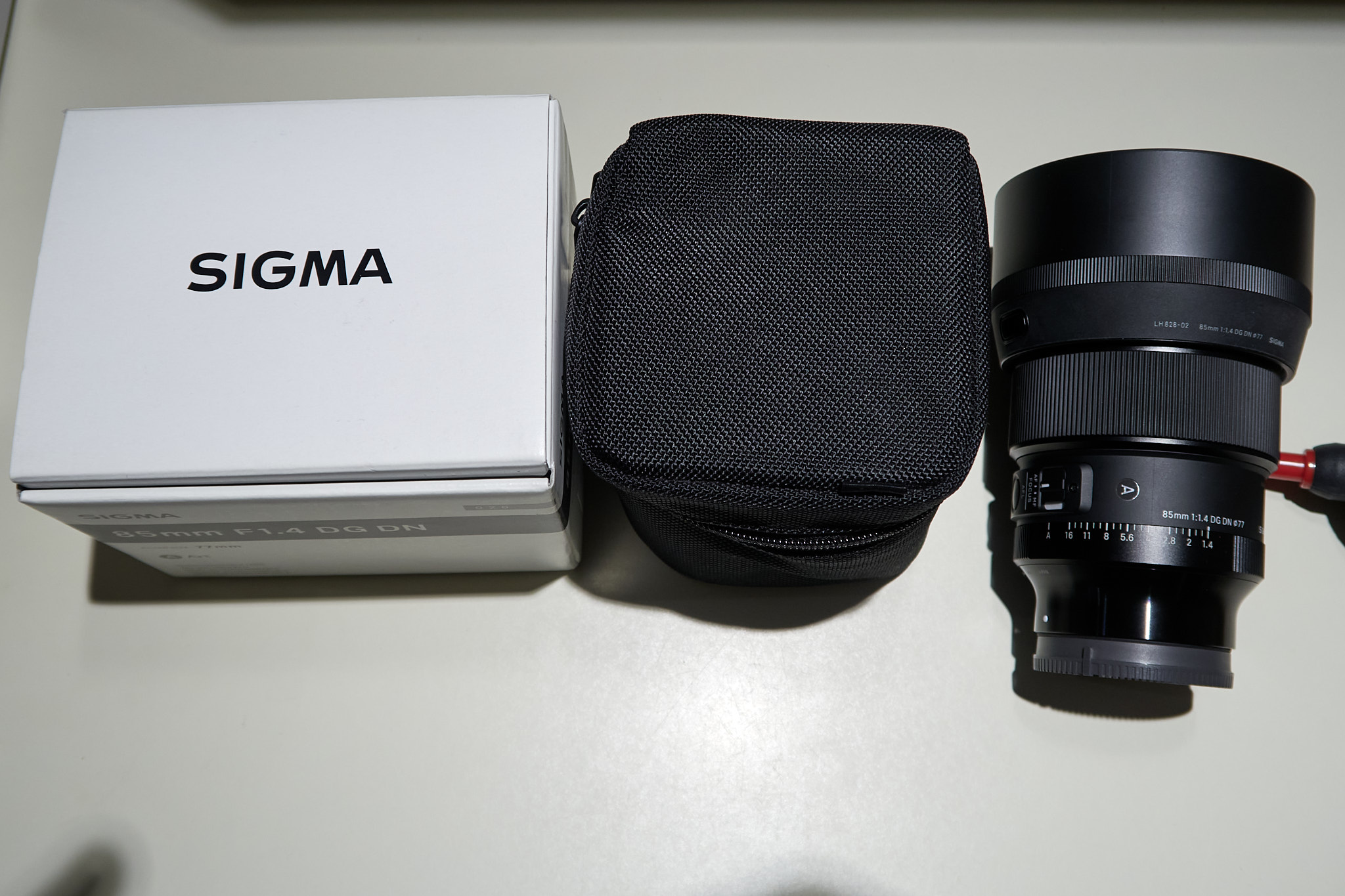 LNIB Sigma 85mm f/1.4 DN Sony E Mount