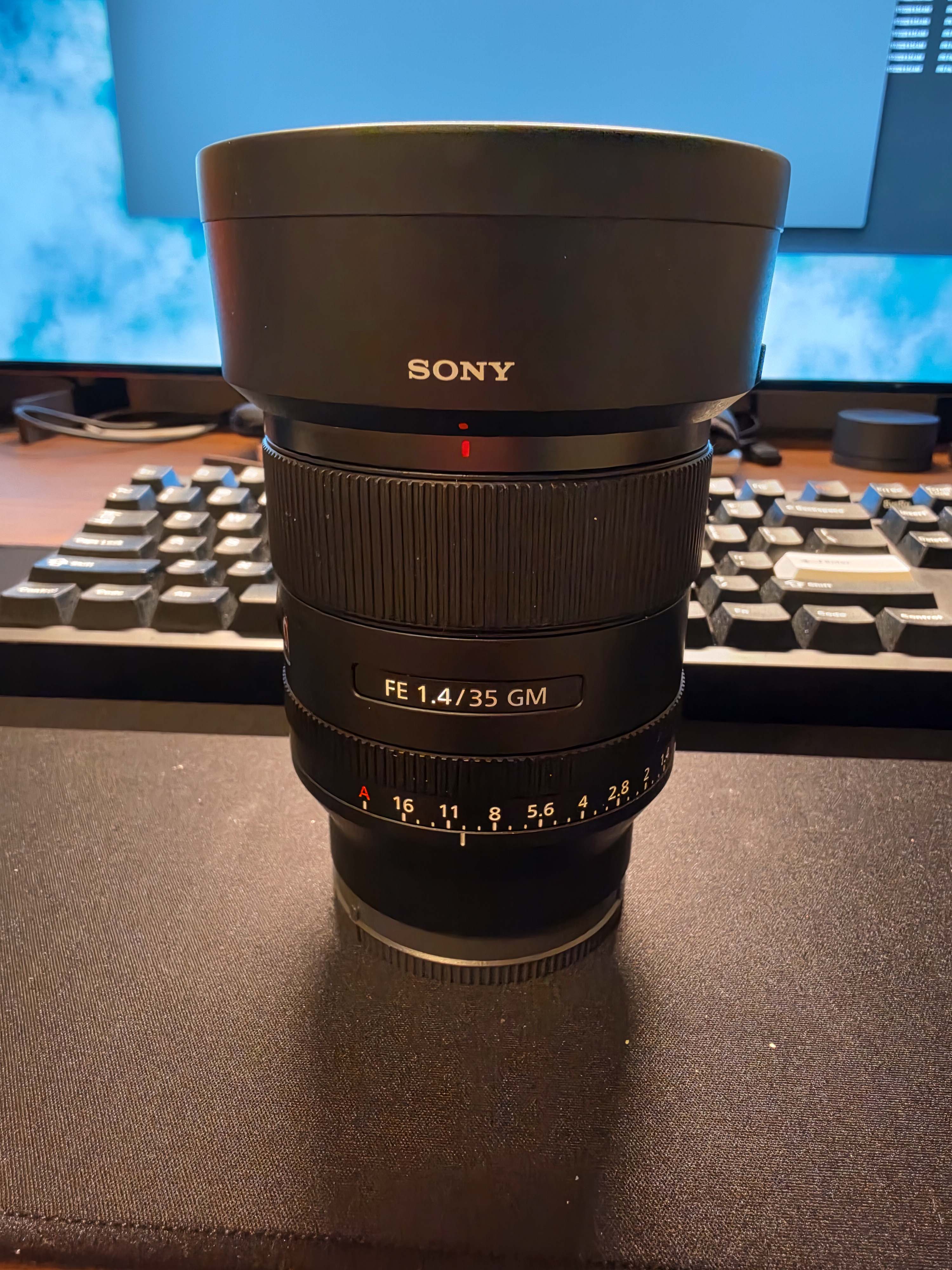 Sony FE 35mm f/1.4 GM Lens