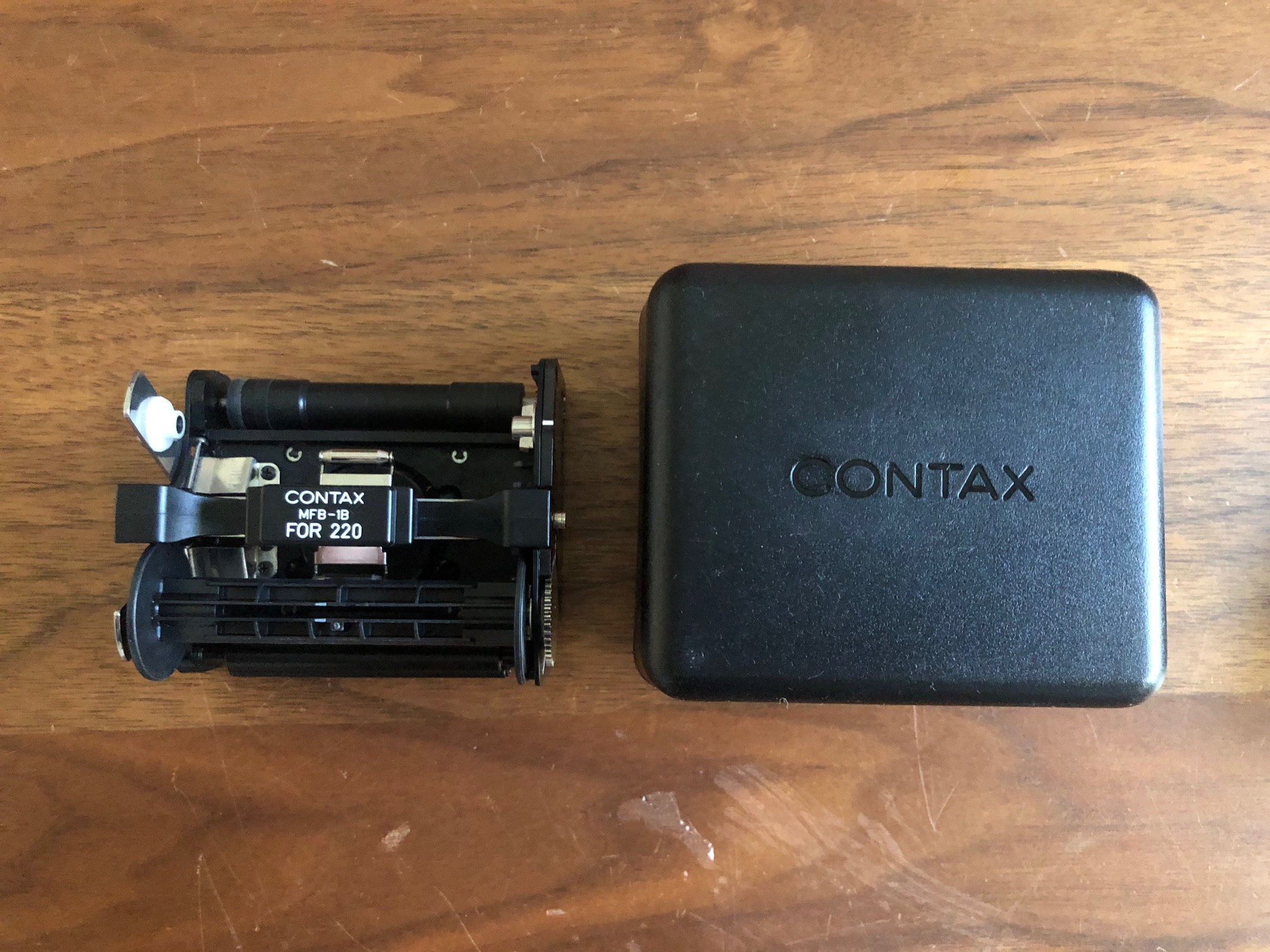 FS: Contax 645 MFB-1A & MFB-1B film inserts with boxes - FM Forums
