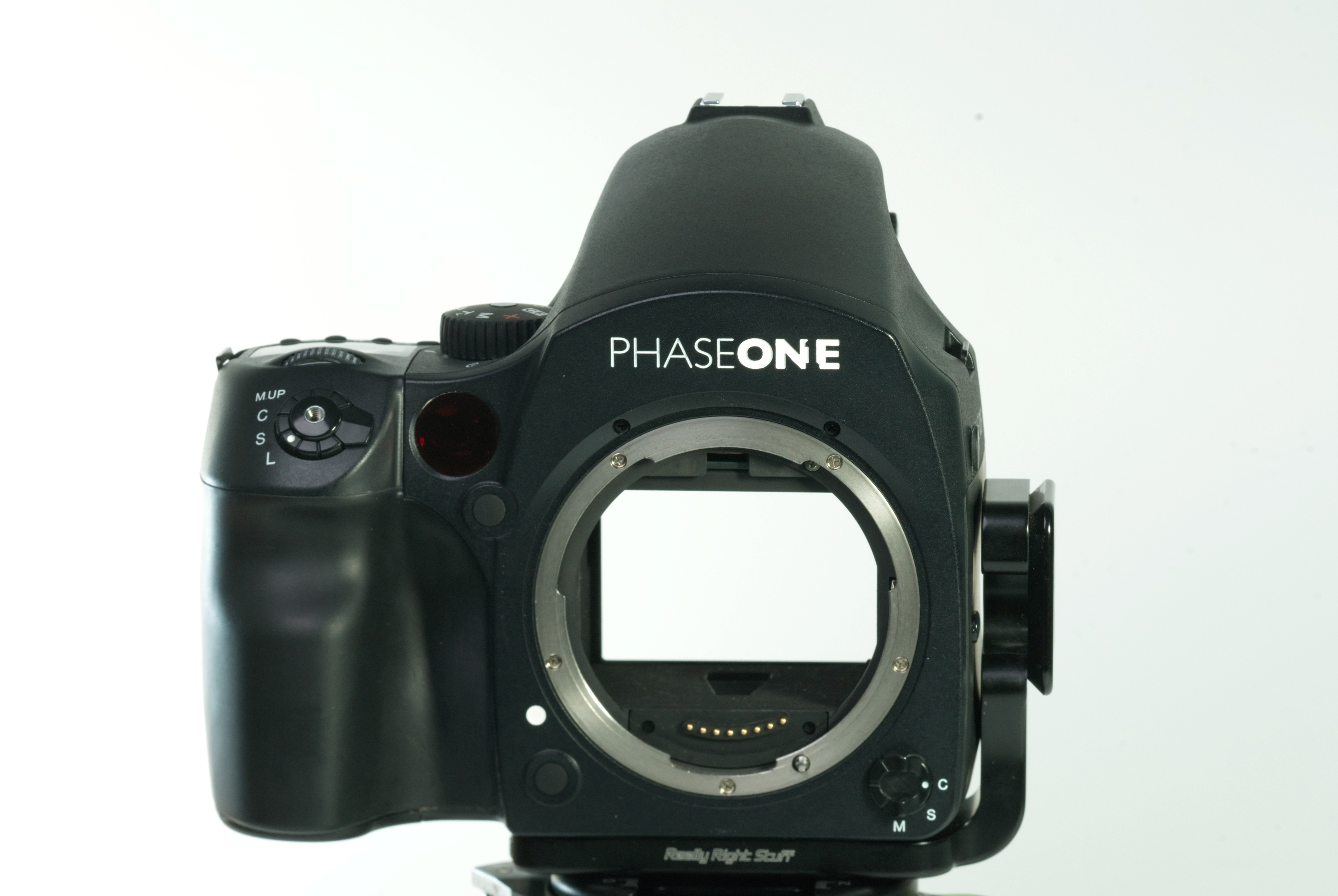 Sold: Phase One 645DF Medium Format SLR Camera - Buy & Sell Photo-Gear ...