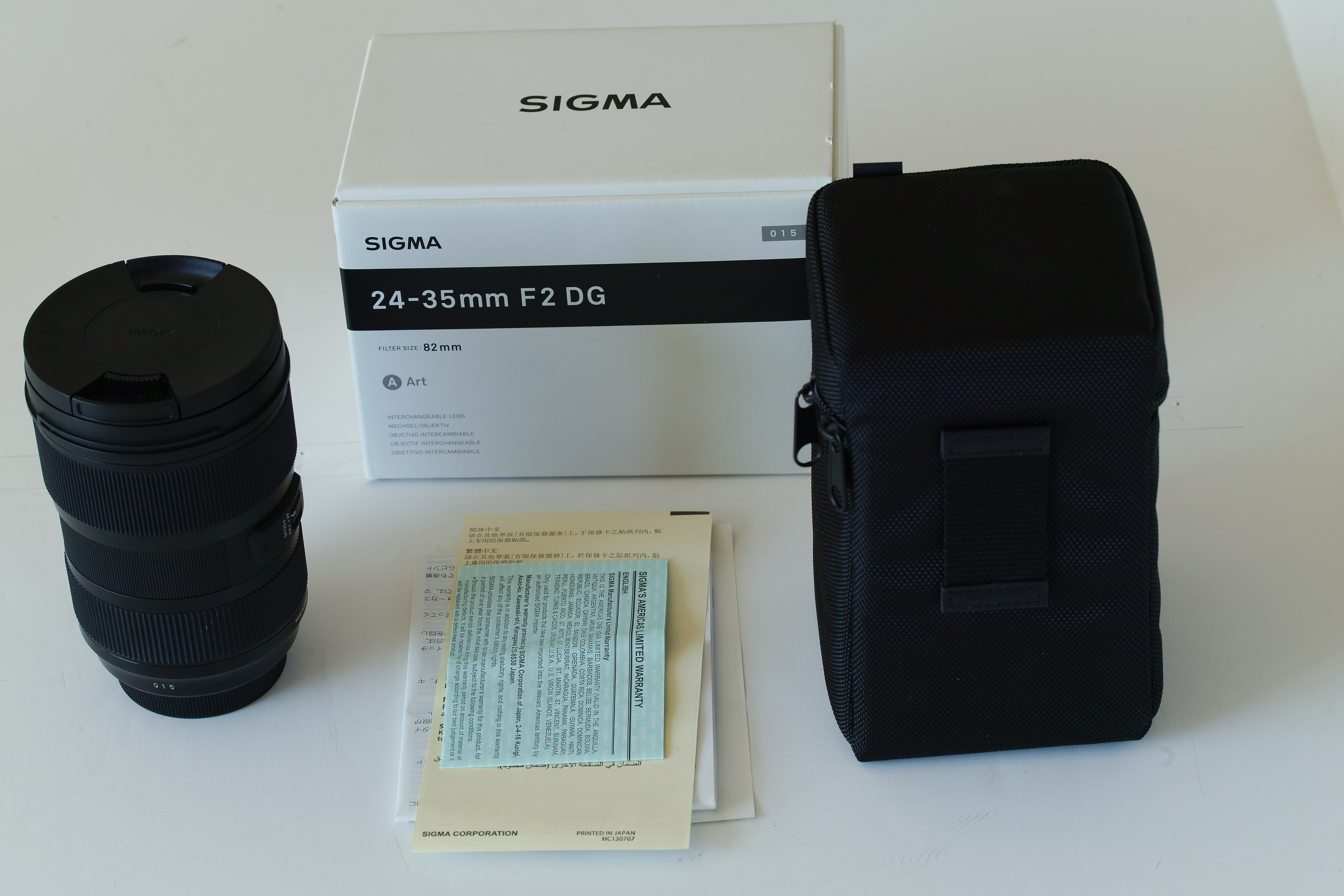 Sigma 24-35 f2 ART SA mount with box and case