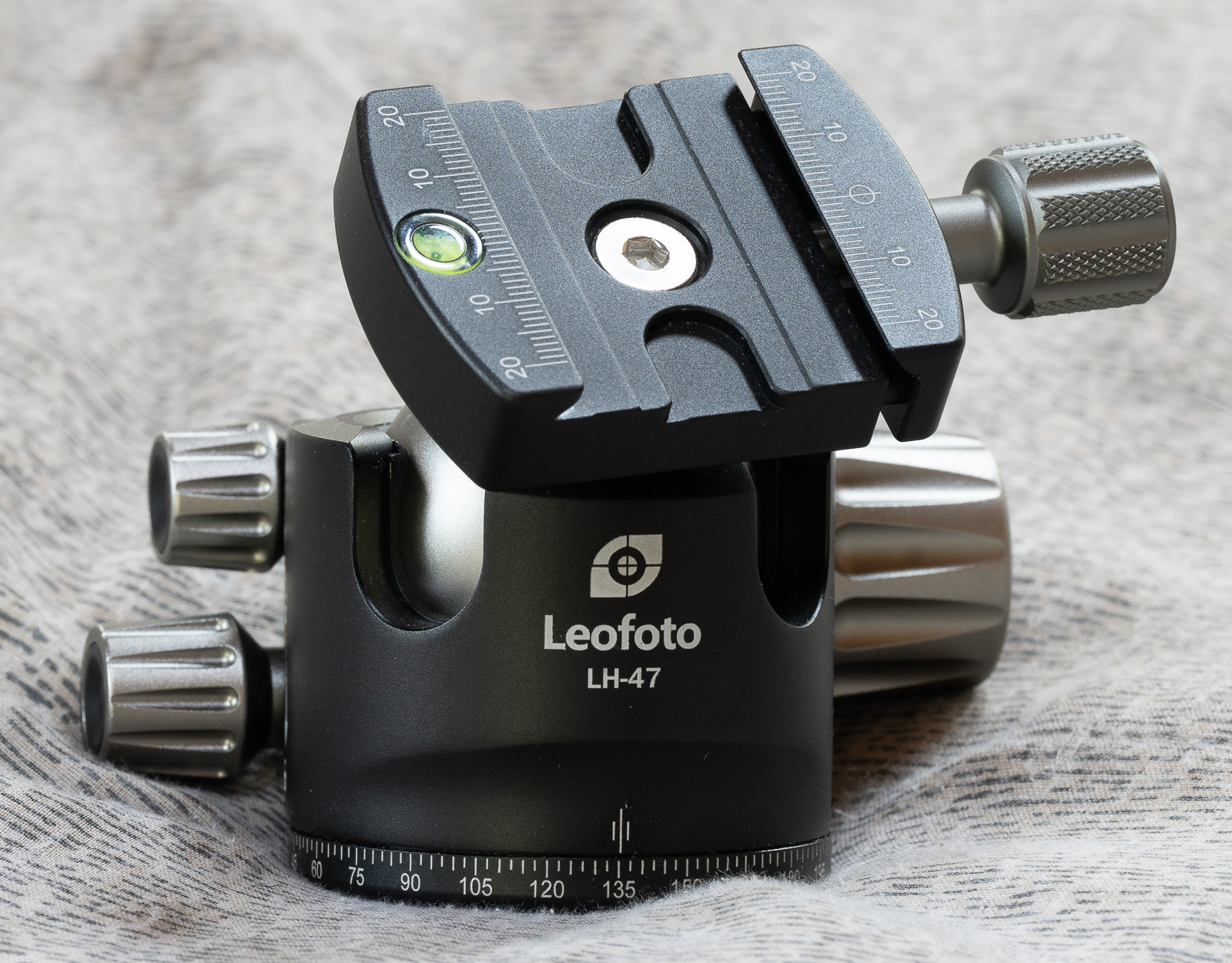 Sold Leofoto LH 47 Ball Head RRS Style FM Forums sold-leofoto-lh-47-ball-head-rrs-style-fm-forums