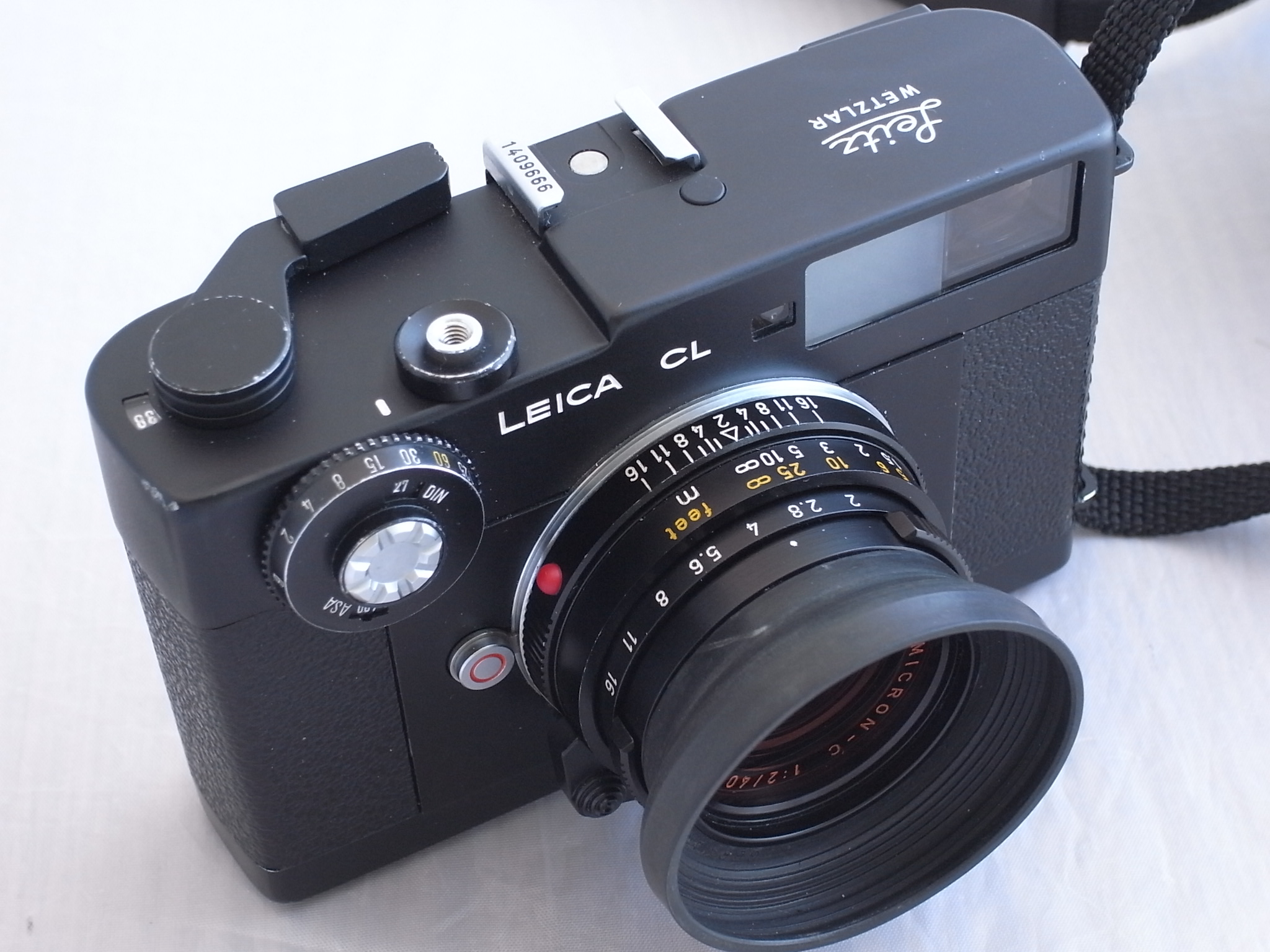 Sold Leica CL film camera with 40mm FM Forums