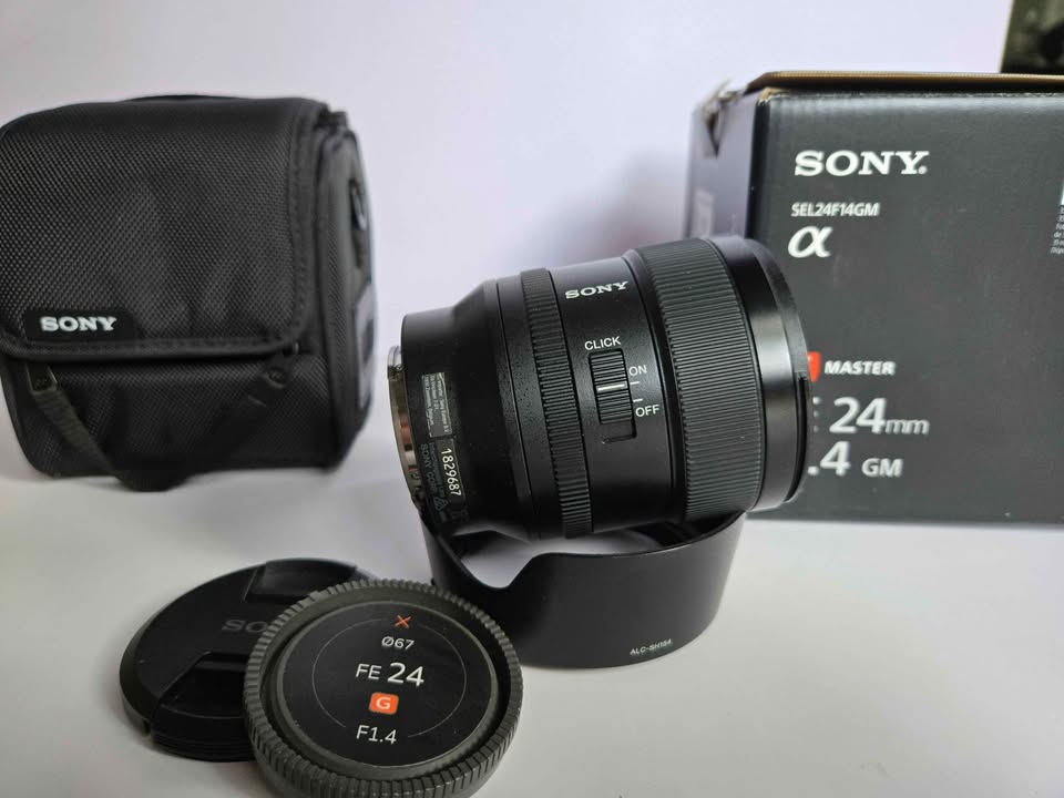 Sony 24 FE 1.4 GM Lens