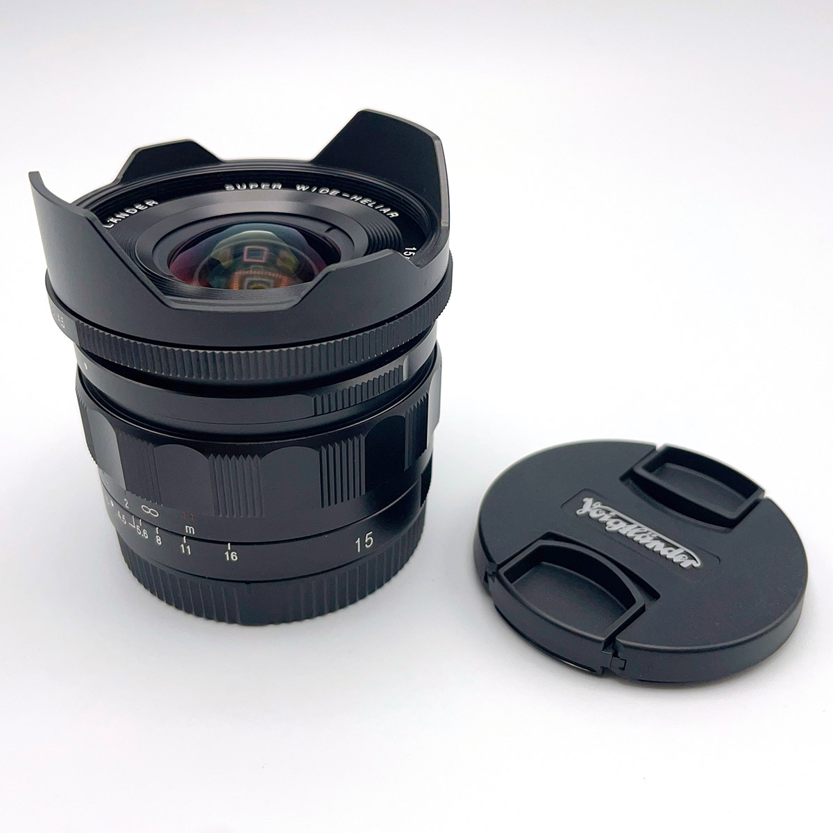 Voigtlander 15mm f/4.5 III for Sony E-mount - MINT!