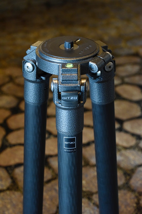 Sold: Mint Gitzo GT5541LS tripod and GS5511S column - FM Forums