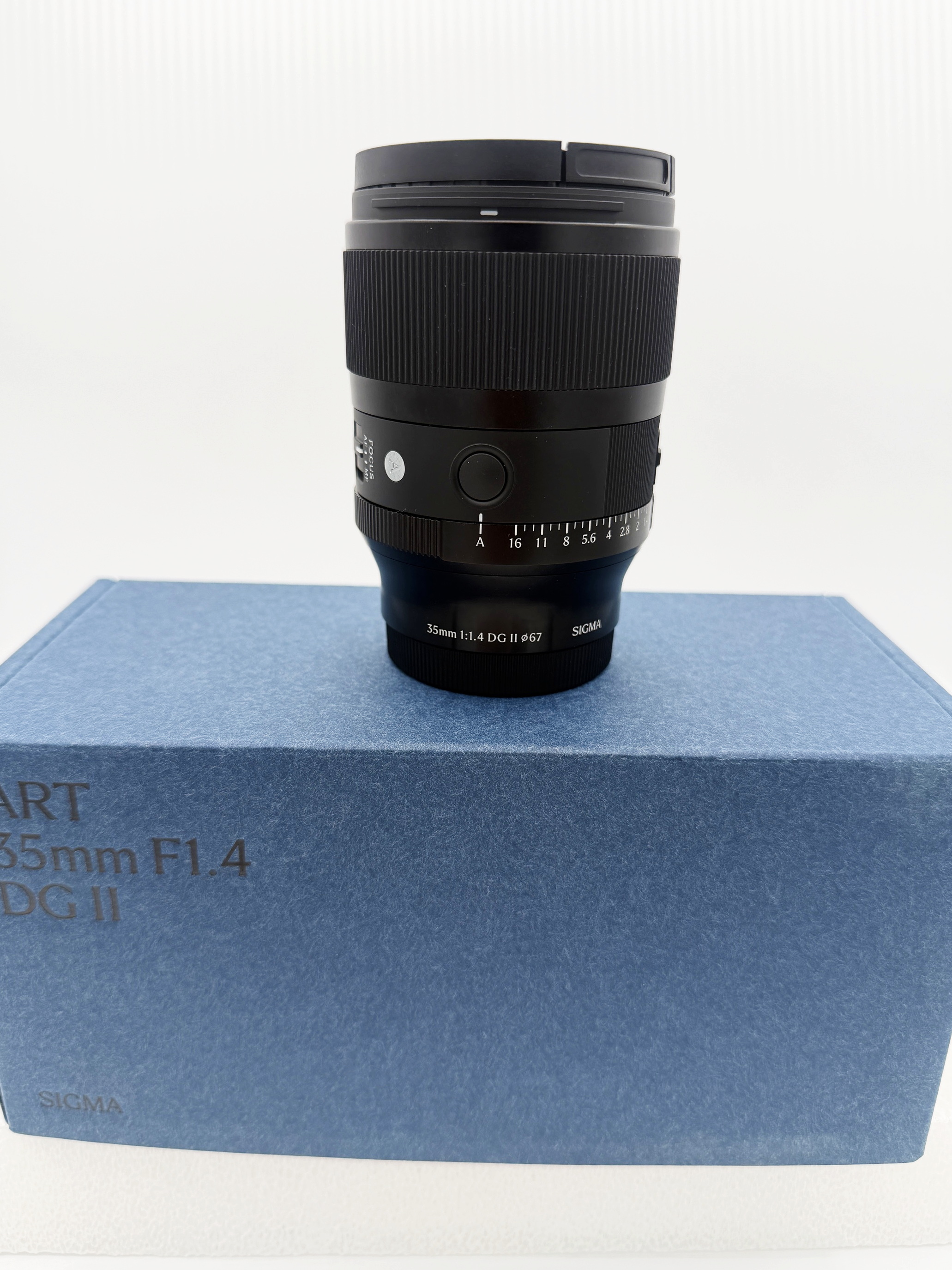 Like New Sigma 35 1.4ii Sony E mount