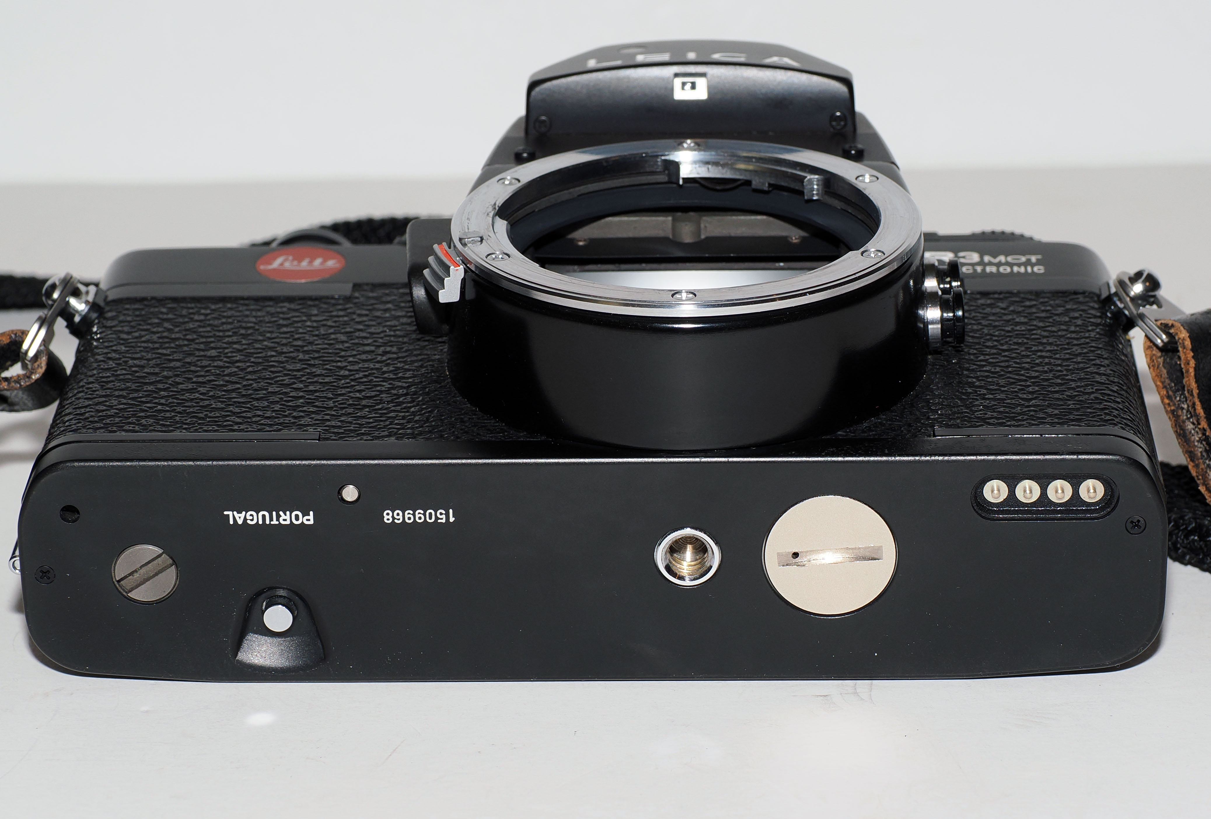 Sold: Leica R3 MOT Electronic Body - FM Forums