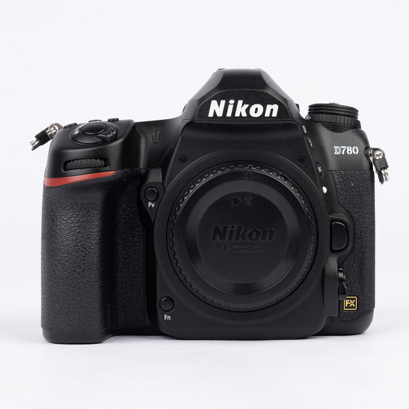 Nikon D780 Mint + Extra Battery