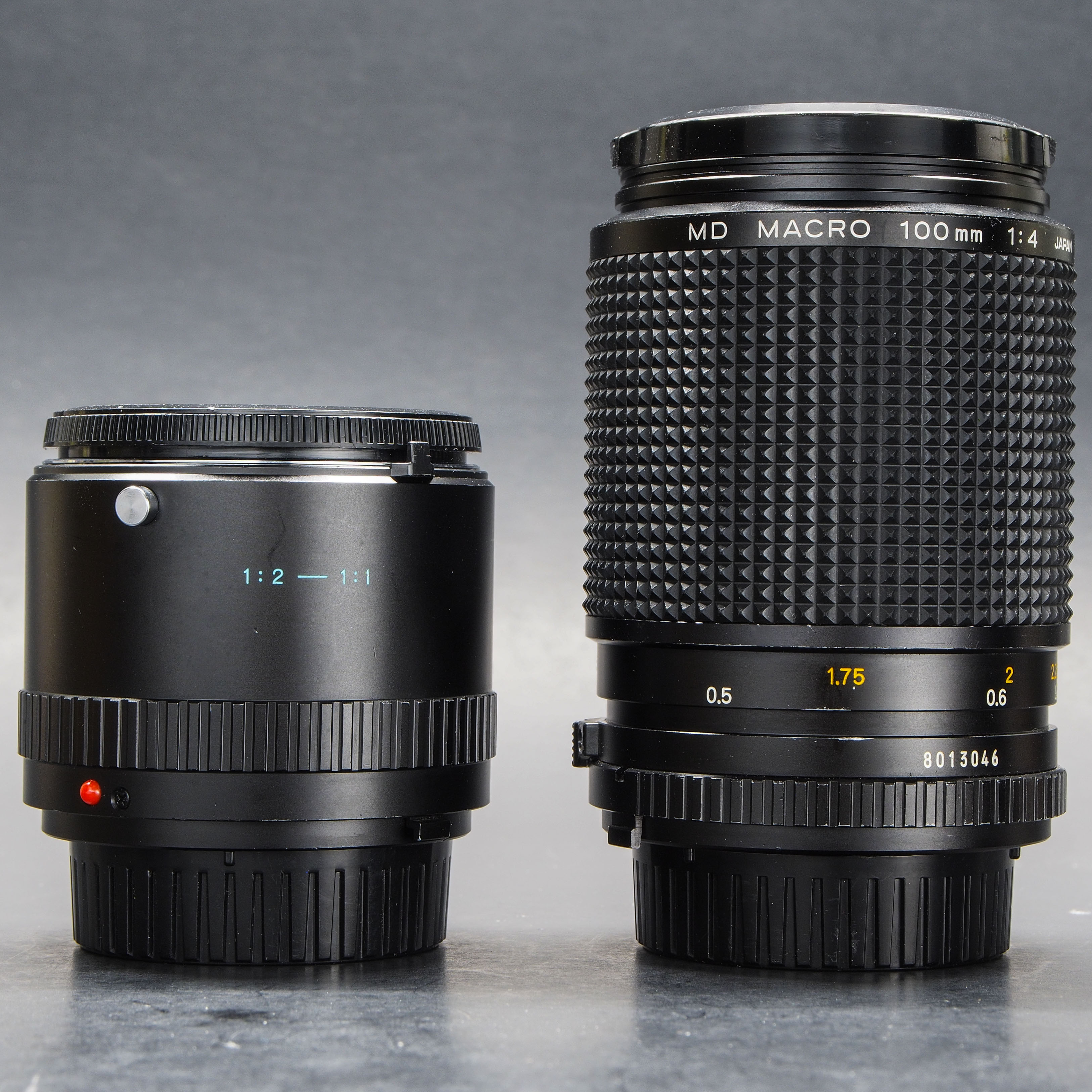 Sold: Minolta MD 100mm f/4 Macro Lens w/ Extension Tube - FM Forums