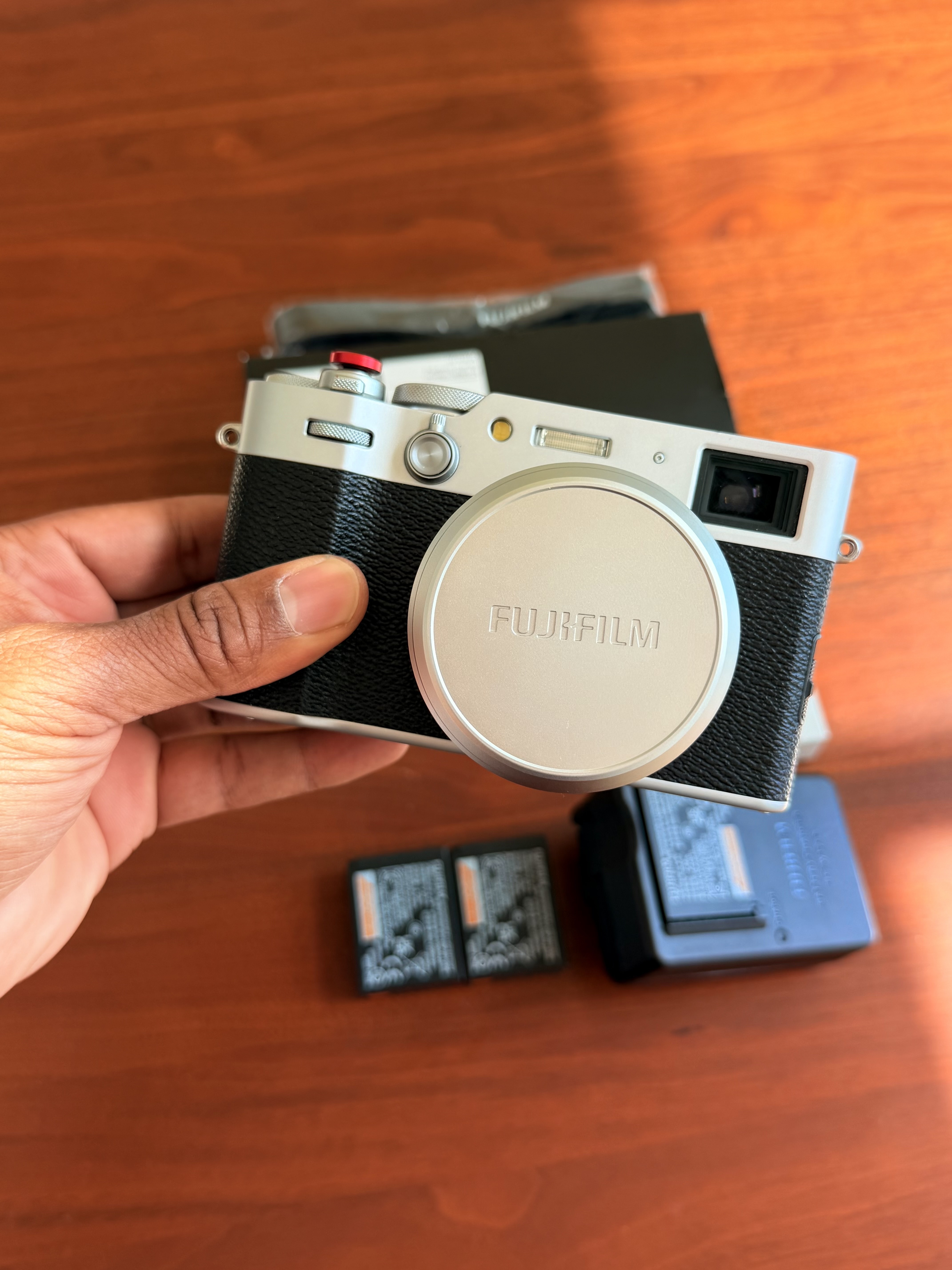 Fuji X100VI (Silver) with Extras!