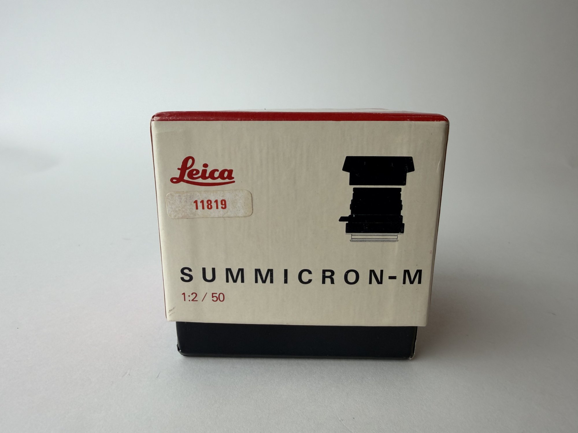 Leica 50mm Summicron V4 Tiger Paw