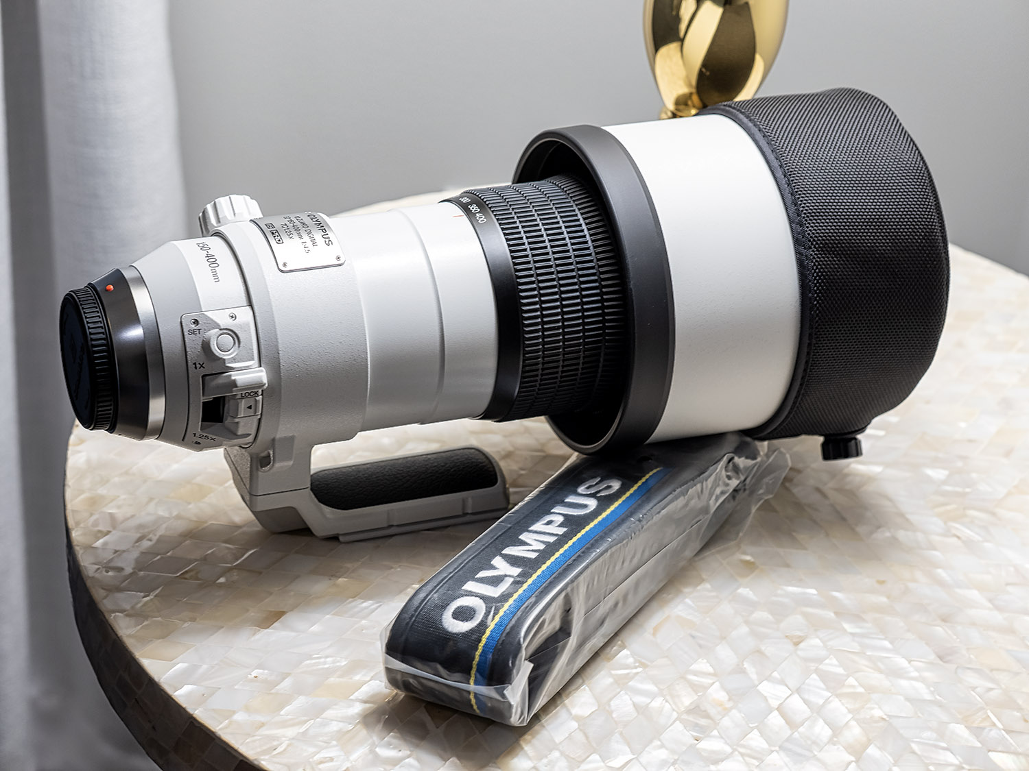 Sold Olympus M.Zuiko Digital ED 150400mm f/4.5 TC1.25X IS PRO Lens