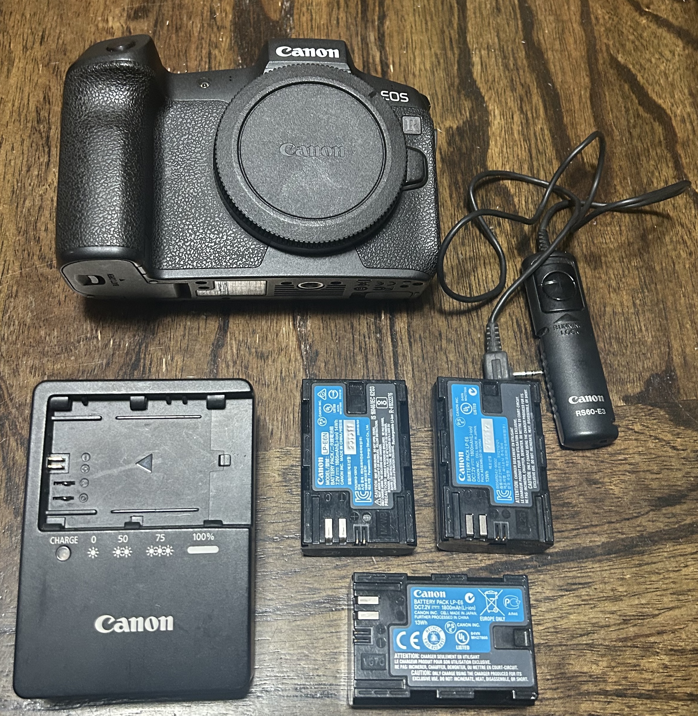 Canon EOS R - Very Good to Excellent Condition
