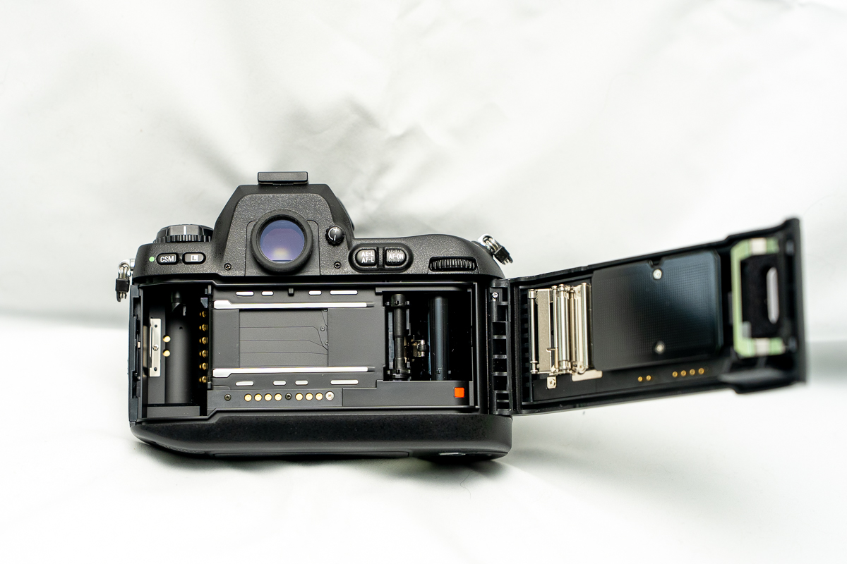 FS: Nikon F100 Body - FM Forums