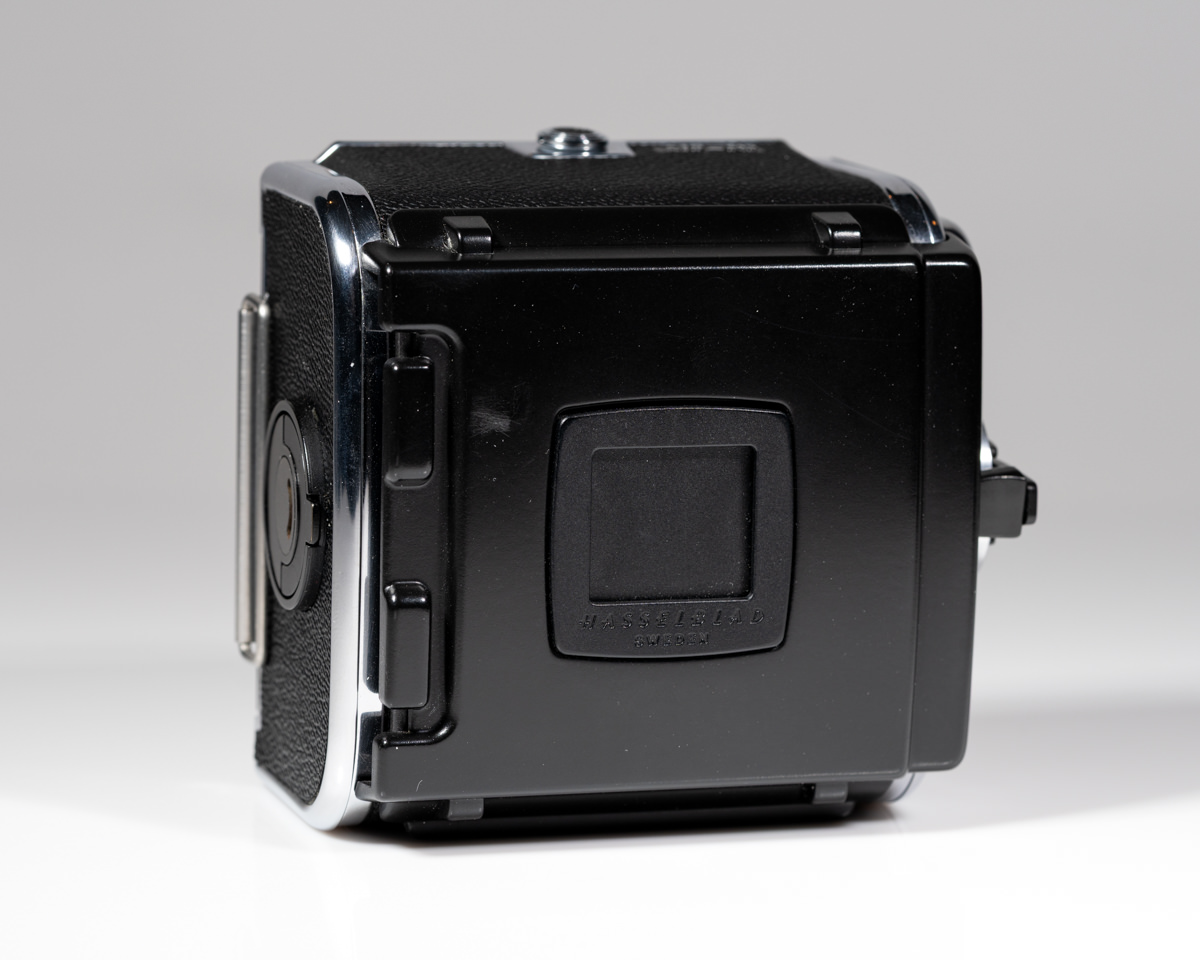 Sold: Hasselblad A16 645 Film Back Chrome Type IV - FM Forums
