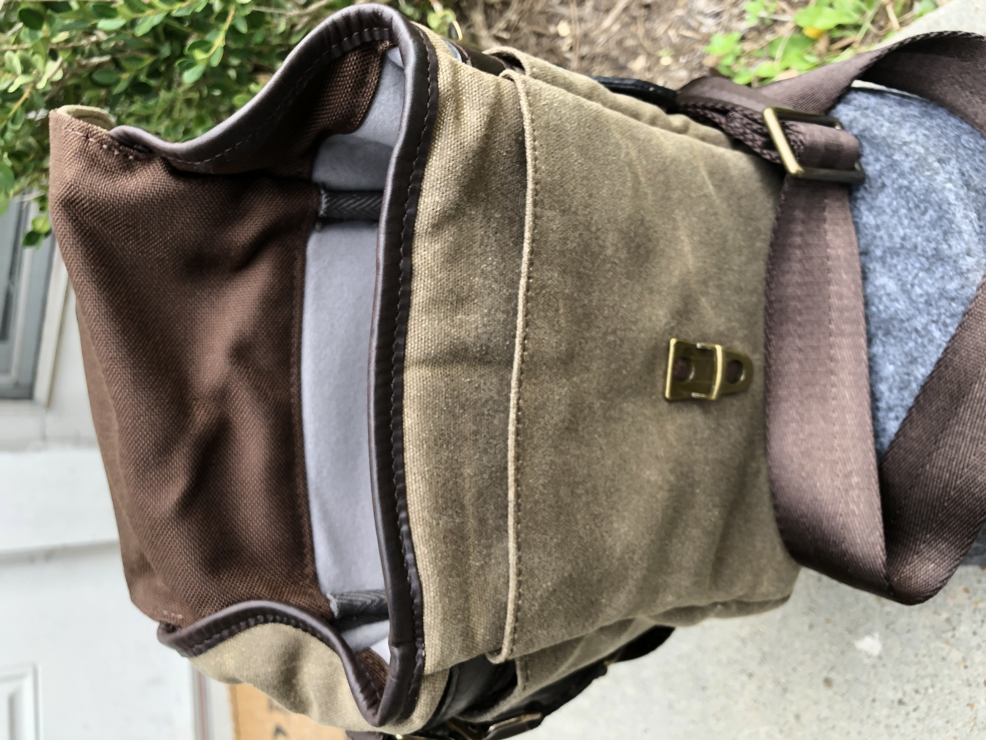 Sac Messenger Saddle Cuir De Veau Grainé Noir