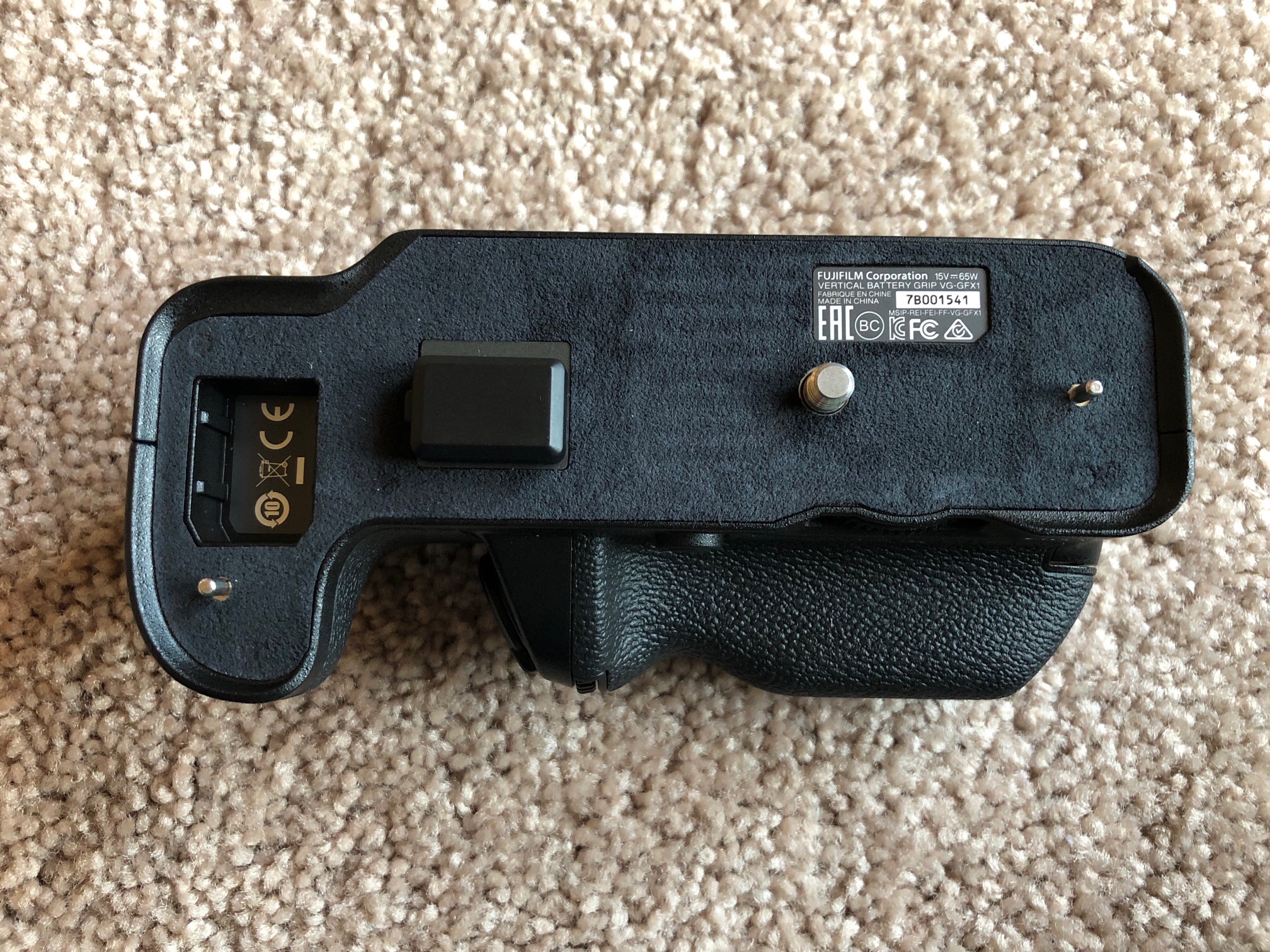 fs-lnib-fujifilm-fuji-vg-gfx1-vertical-battery-grip-for-gfx-50s-the