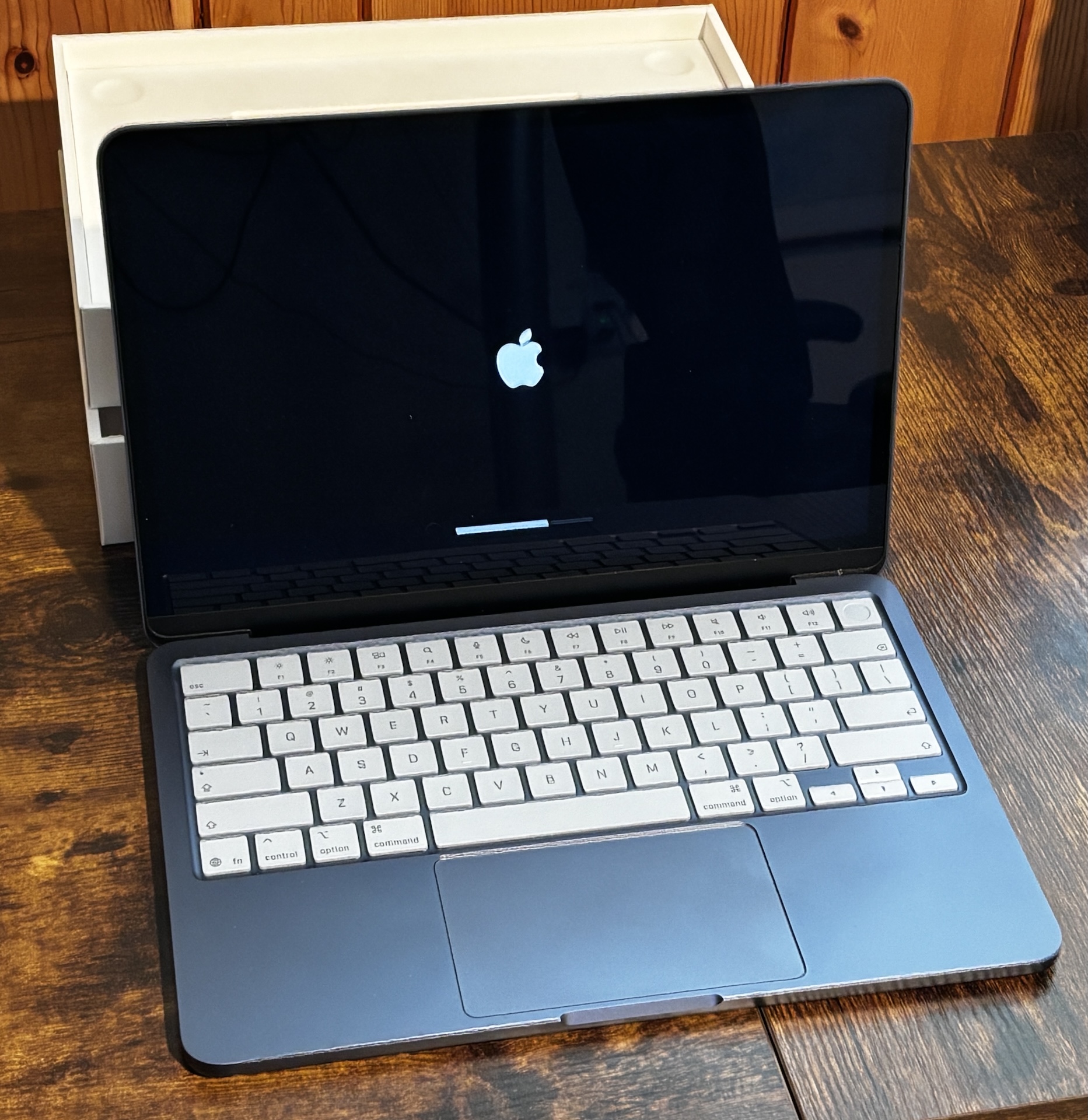 チケット MacBook Pro MINT 2019 Apple MacBook Pro 16