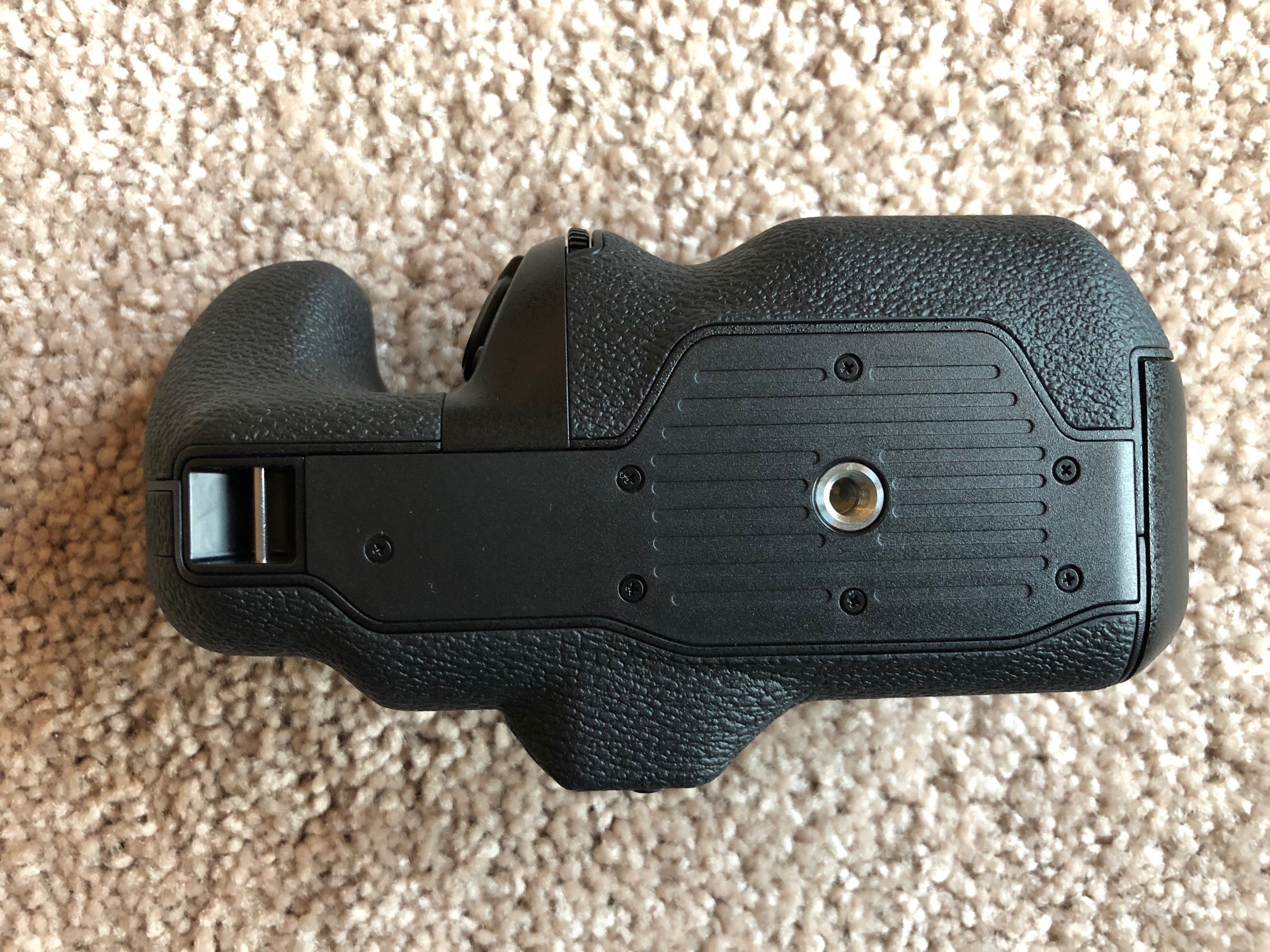 fs-lnib-fujifilm-fuji-vg-gfx1-vertical-battery-grip-for-gfx-50s-the