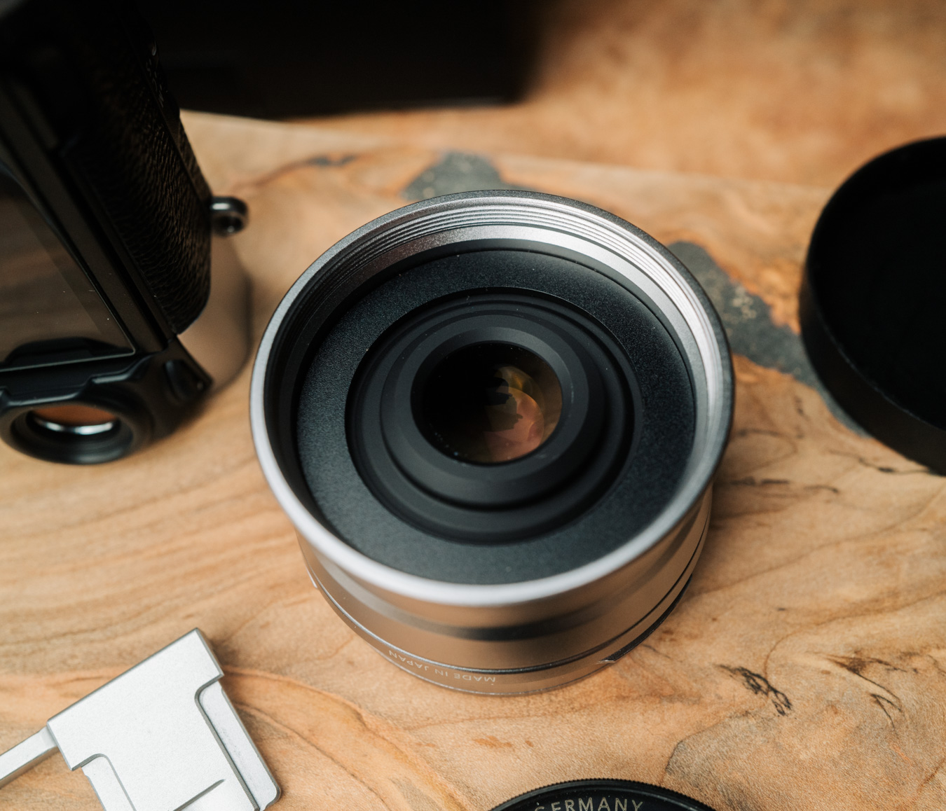 Sold: Fuji X100V kit + WCL-X100ii (silver) - FM Forums