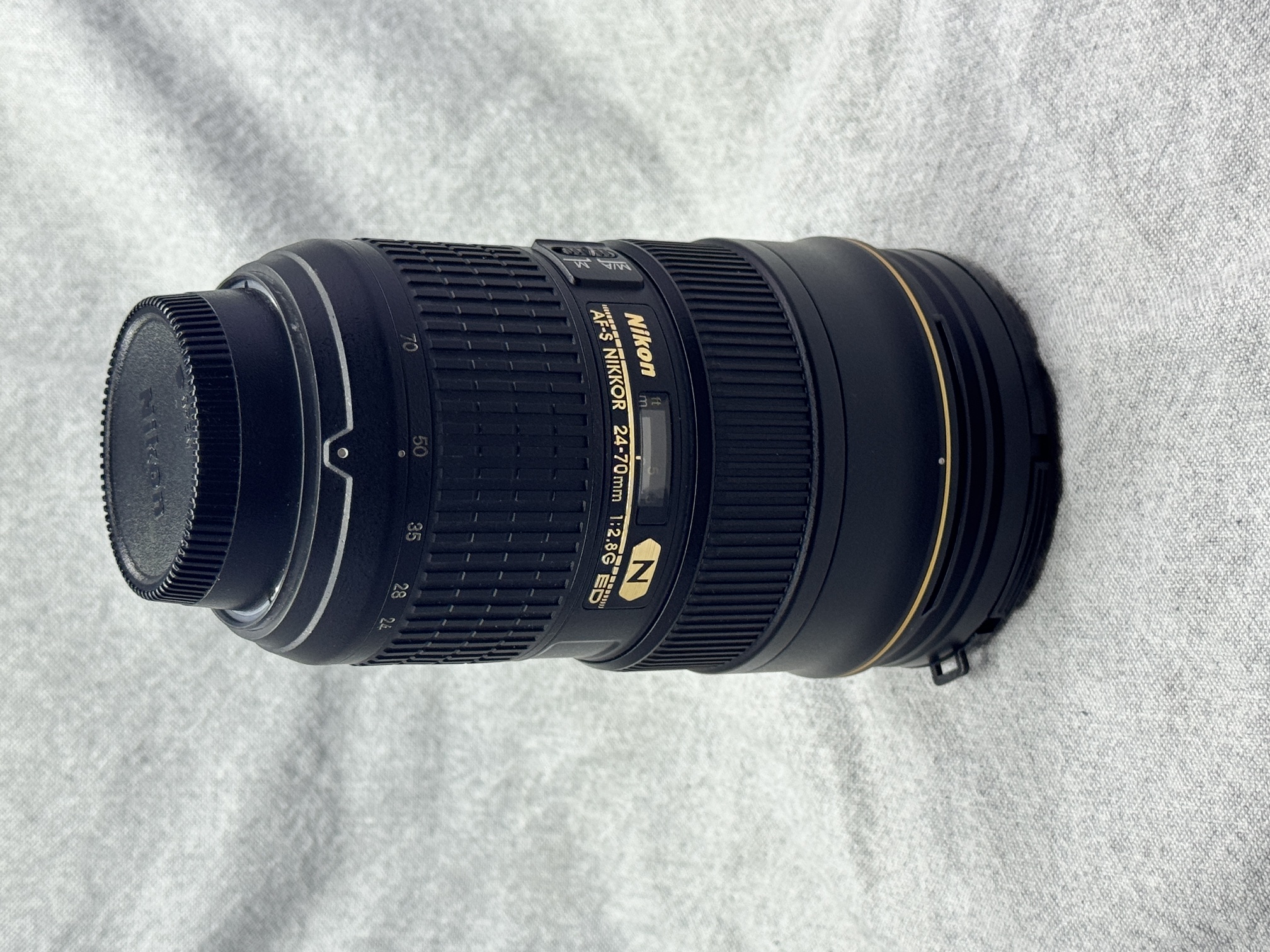 Nikon AF-S 24-70mm f/2.8 G ED