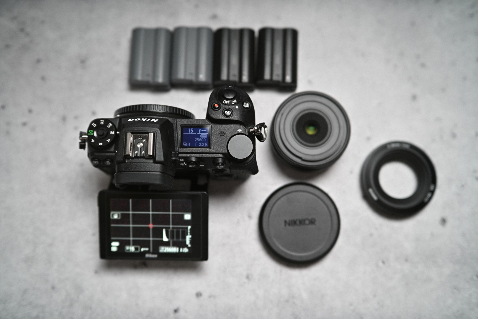 Nikon Z7 II, Nikon Z 26mm f/2.8