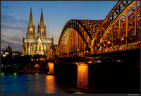 K�ln at Night